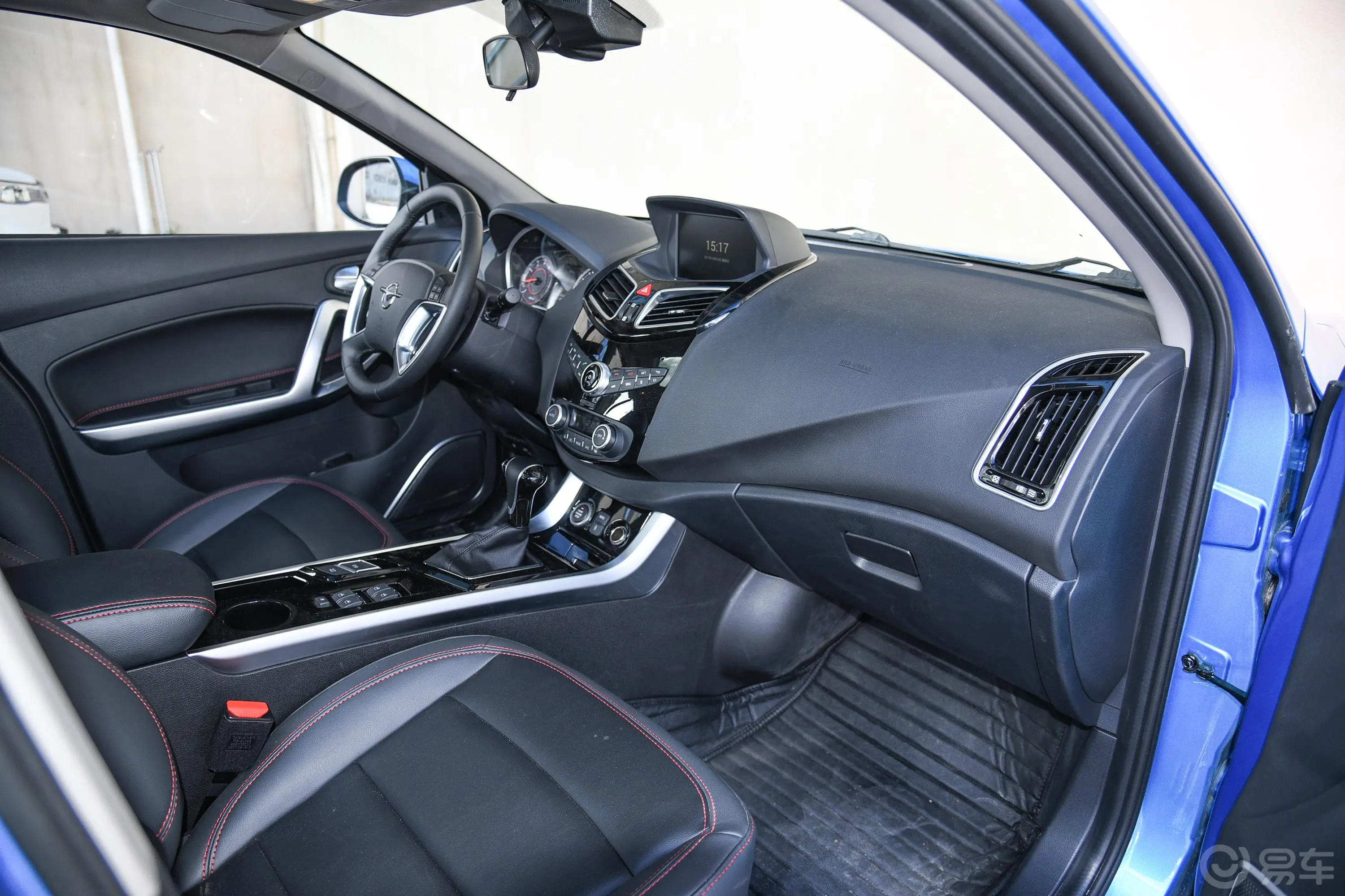 海马S51.6L 手动  舒适版内饰全景副驾驶员方向