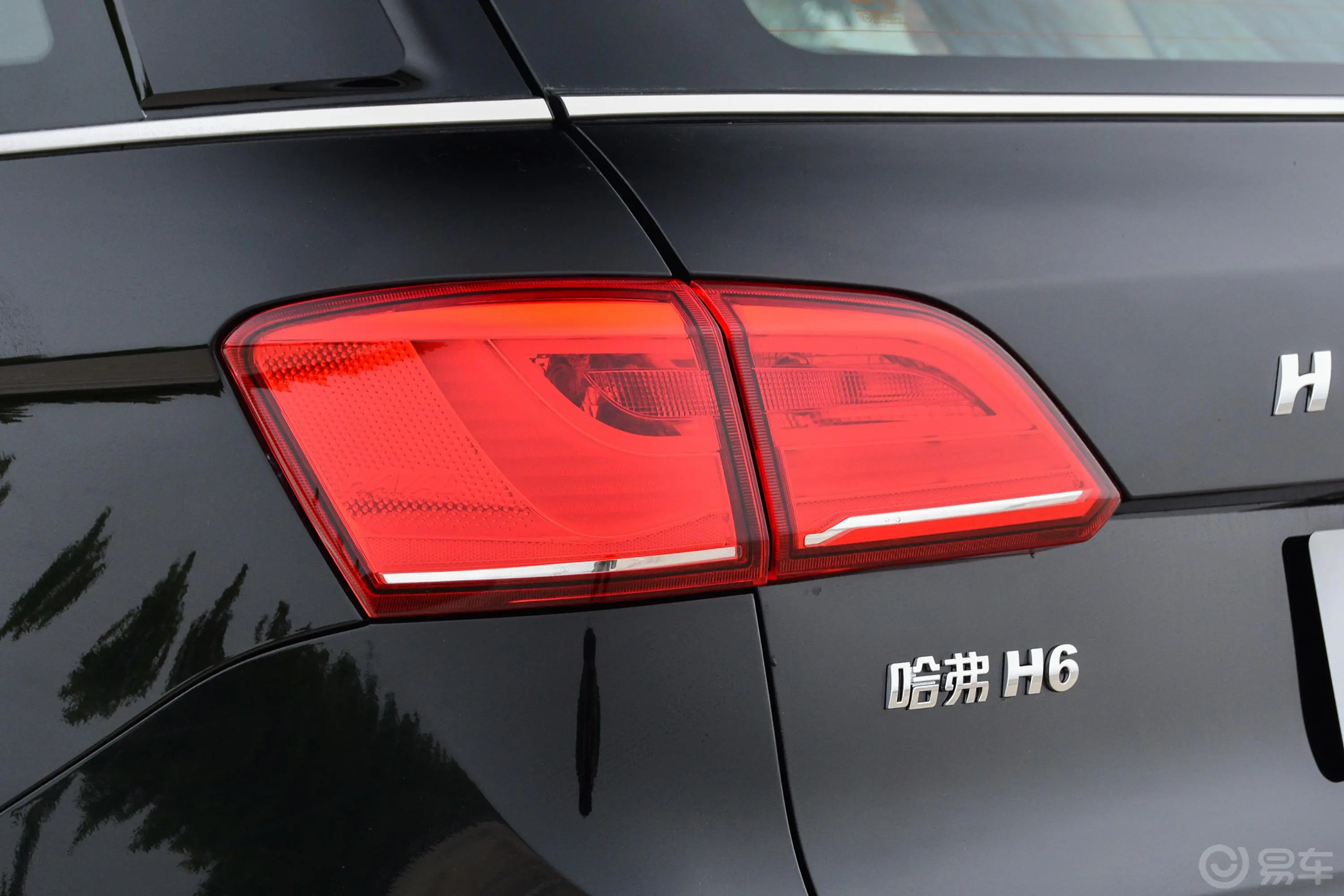 哈弗H6 Coupe蓝标 1.5T 手动 两驱 都市版外观
