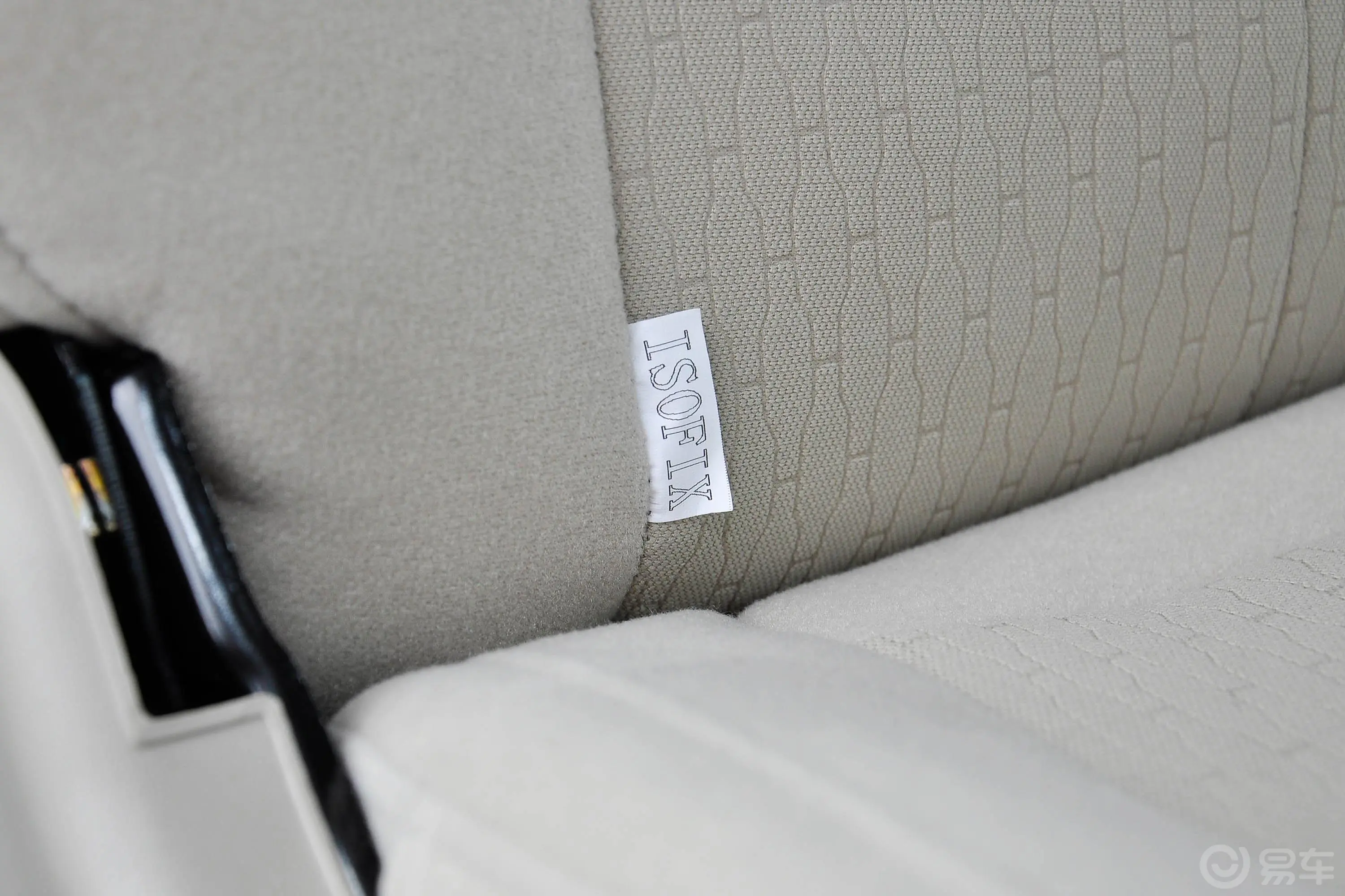 菱智M5 EV舒适版儿童座椅接口