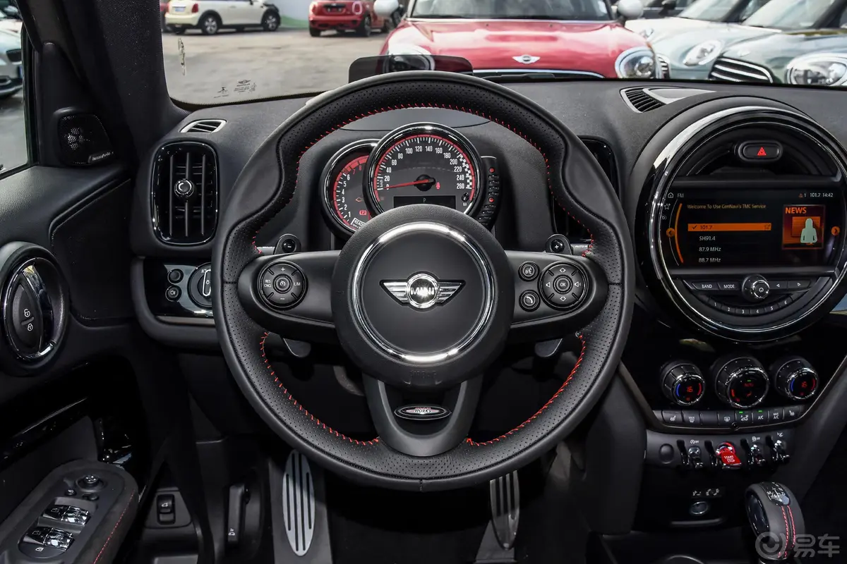 MINI JCW COUNTRYMAN2.0T 旅行家内饰