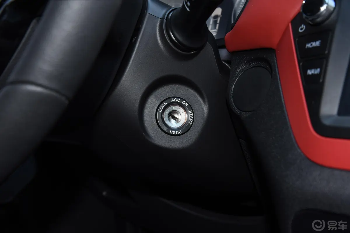瑞风S2智驱版 1.5L 手动 豪华版钥匙孔或一键启动按键