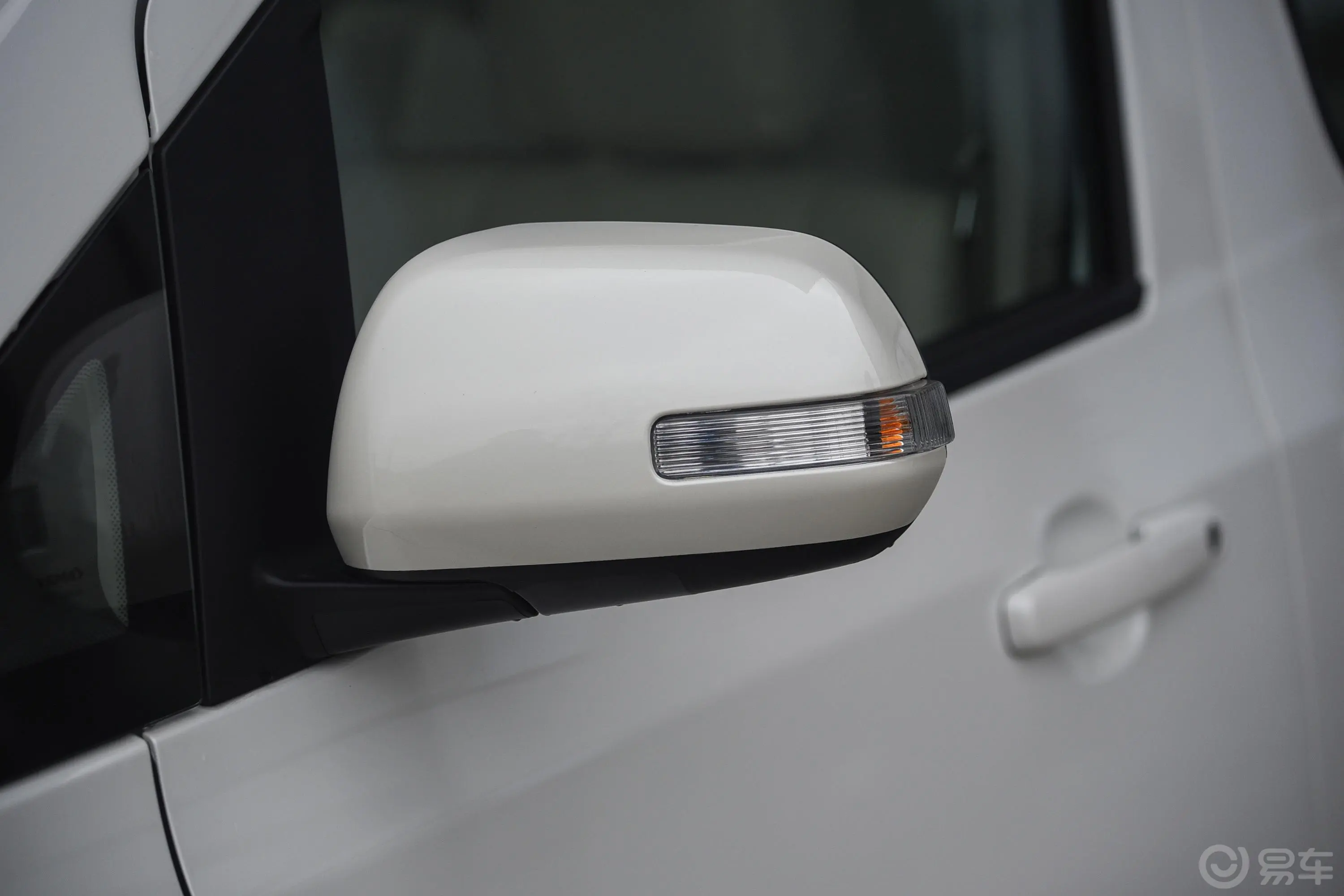 斯派卡1.5L 手动 舒适版主驾驶后视镜背面