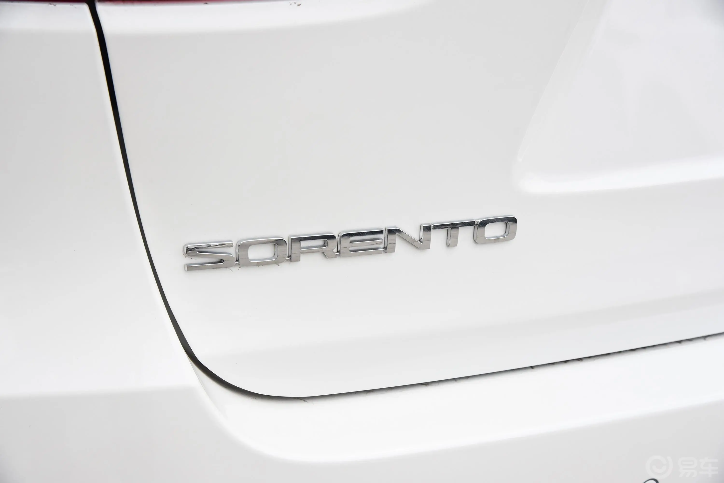 索兰托2.0T 四驱 豪华版 7座 柴油外观