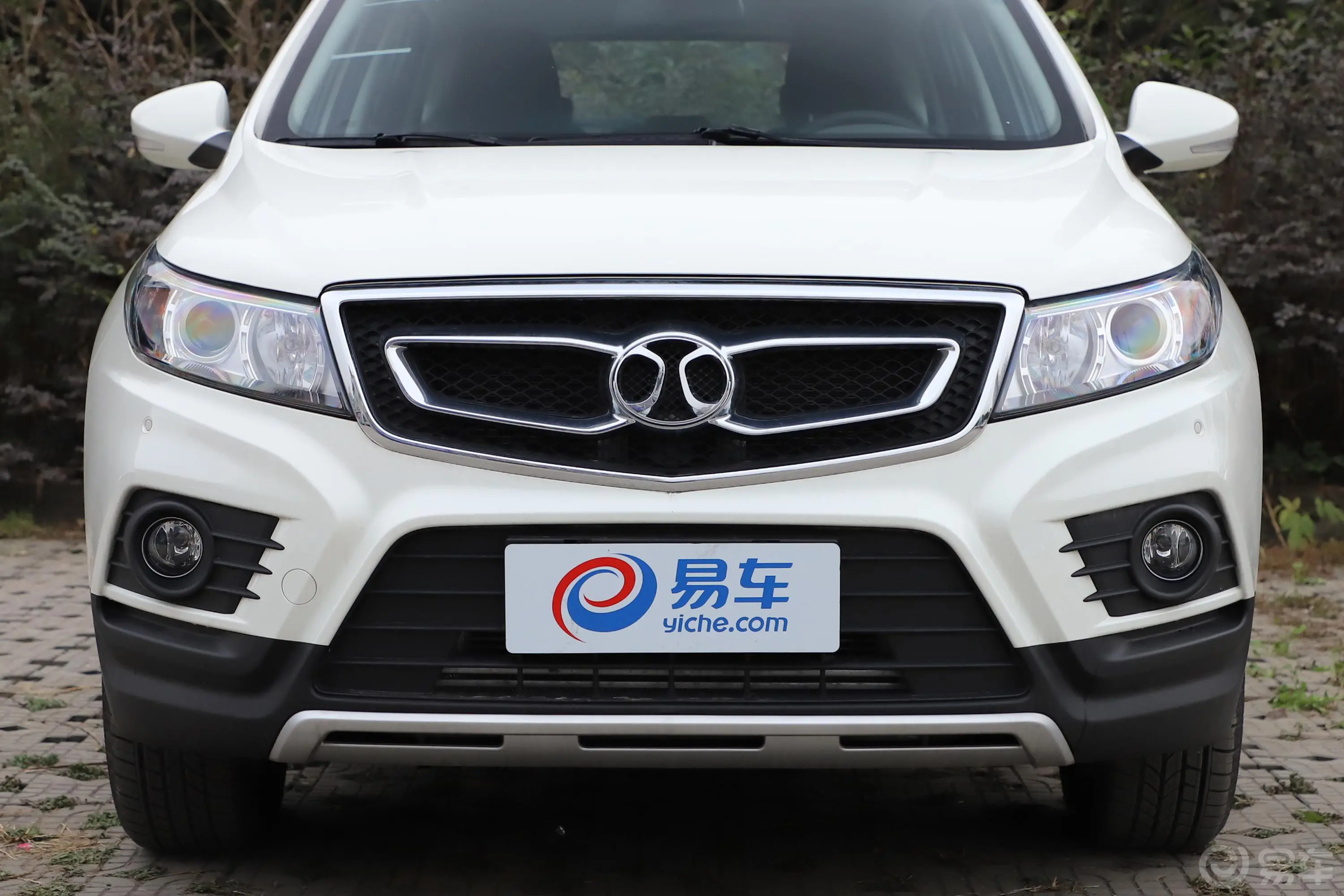 绅宝X551.5T CVT 豪华版外观