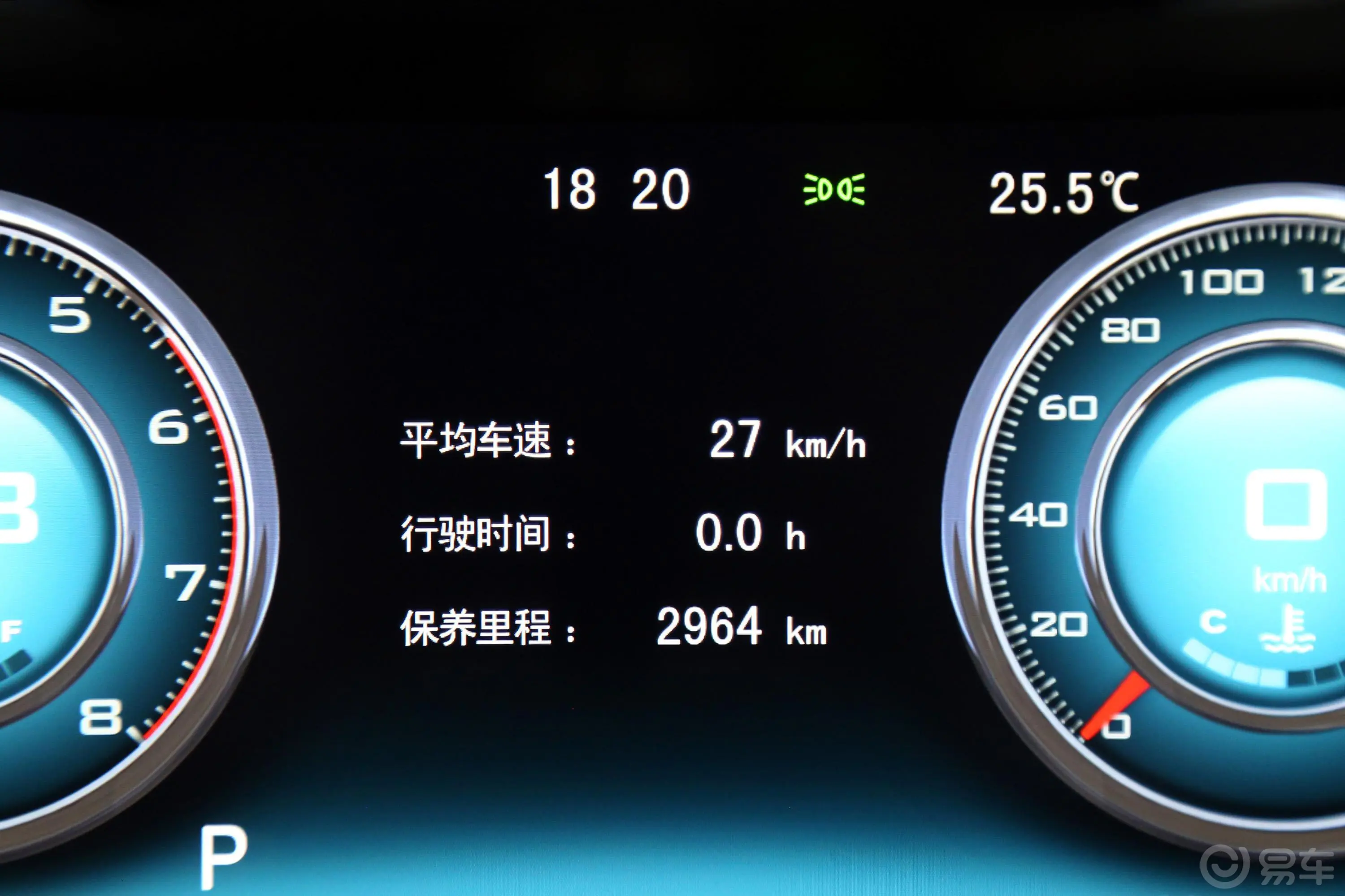 众泰T5001.5T 手自一体 智能互联尊贵版内饰