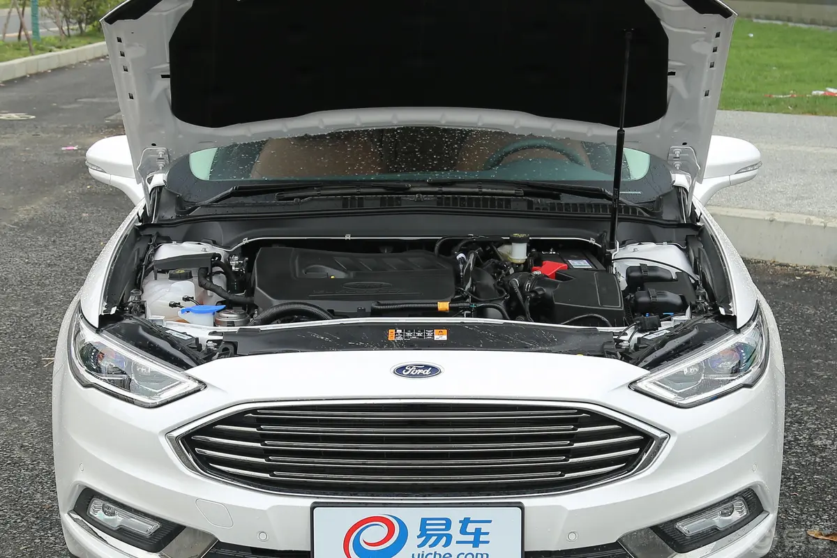 蒙迪欧EcoBoost 180 Cognac特别版发动机舱整体