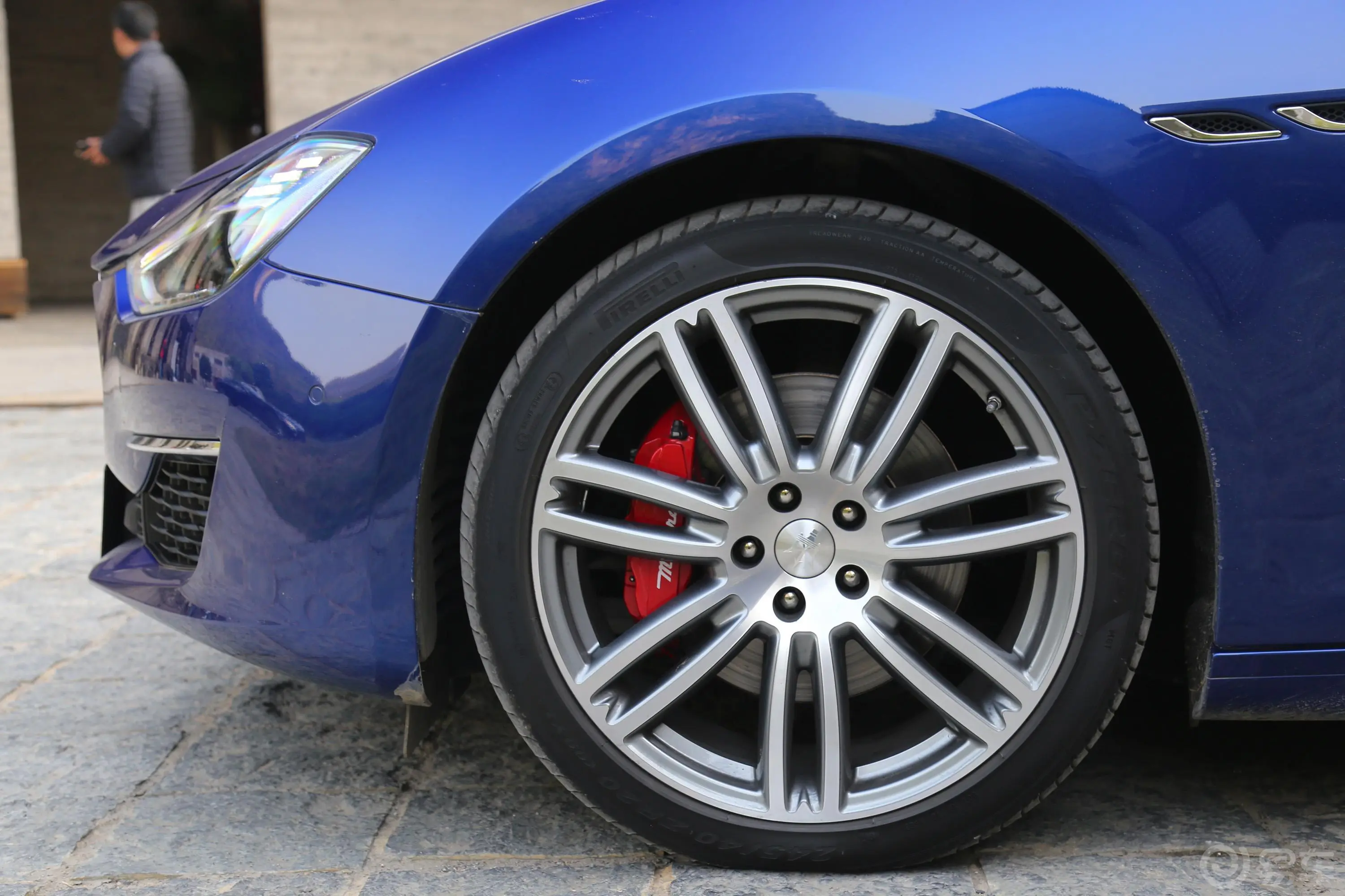 GhibliGranLusso 350Hp 豪华版外观
