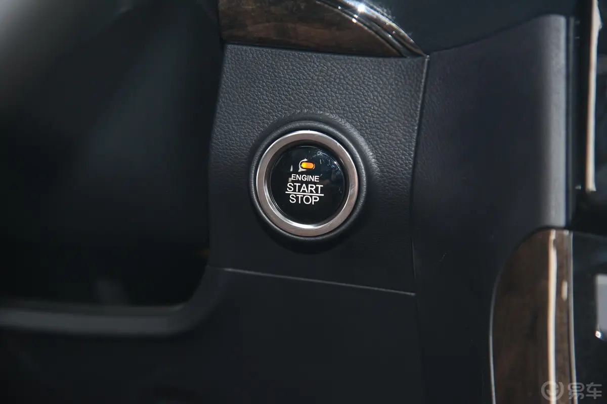 轩朗1.8L 手动 舒适版钥匙孔或一键启动按键