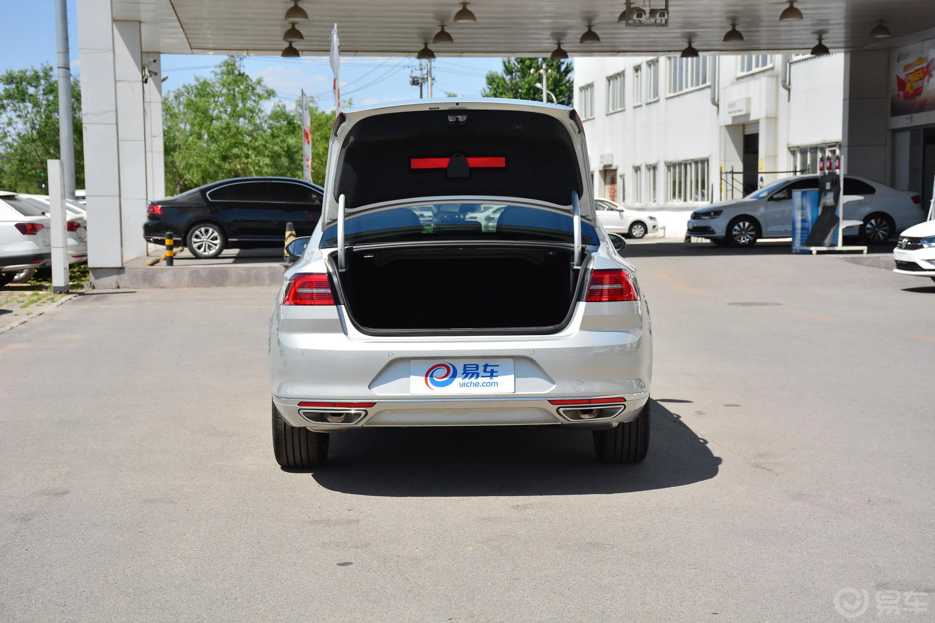 迈腾380TSI 双离合 尊贵版空间