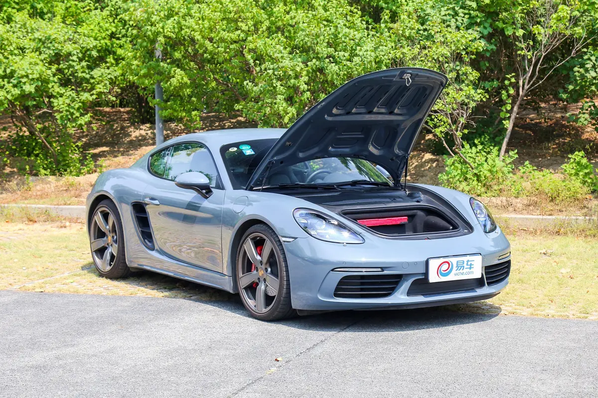 保时捷718Cayman S 2.5T后排空间体验