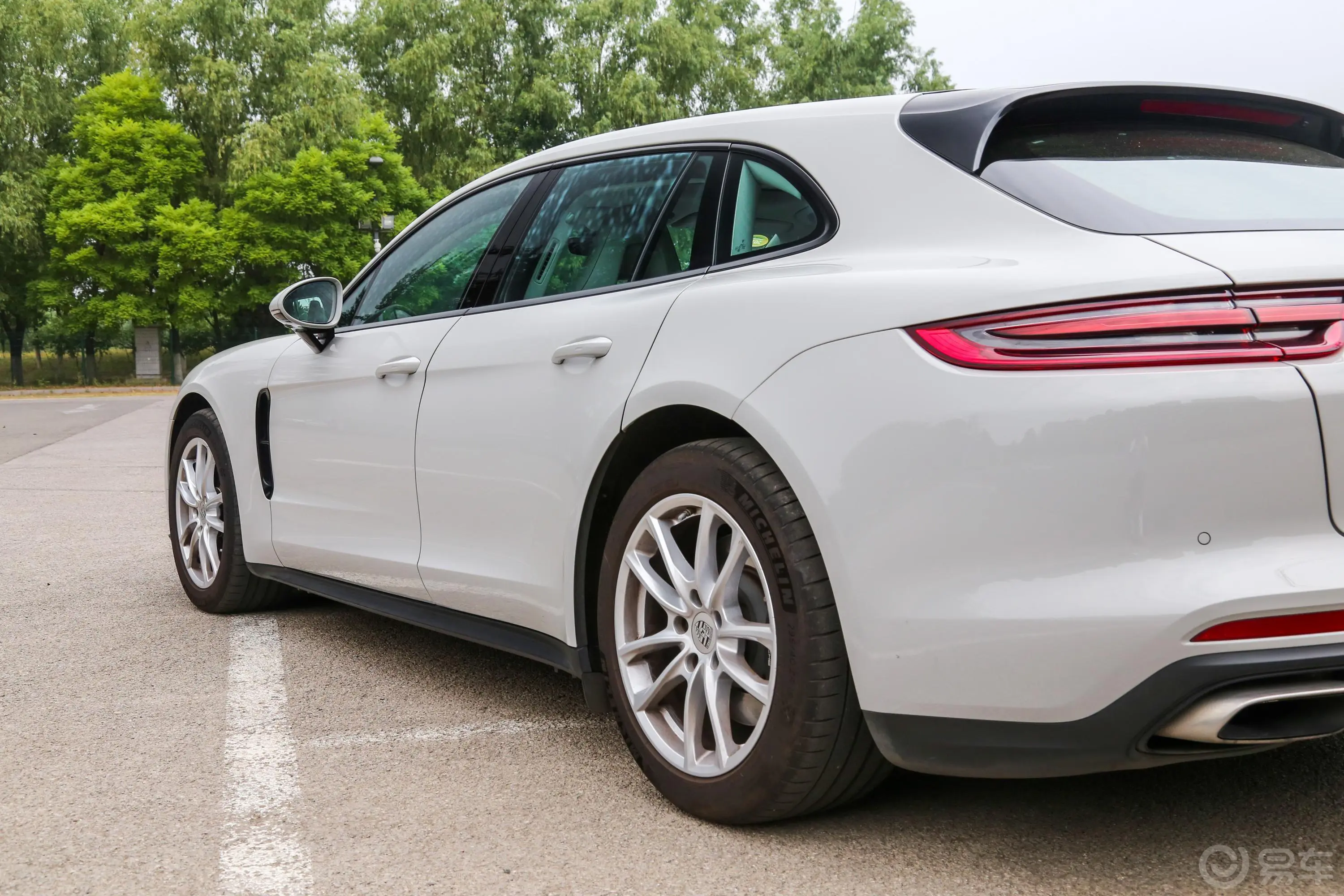 PanameraPanamera 4 Sport Turismo 3.0T外观