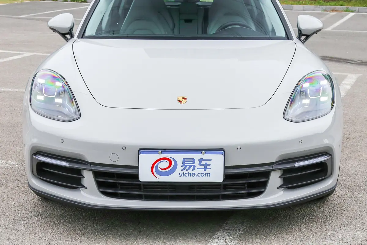 PanameraPanamera 4 Sport Turismo 3.0T外观