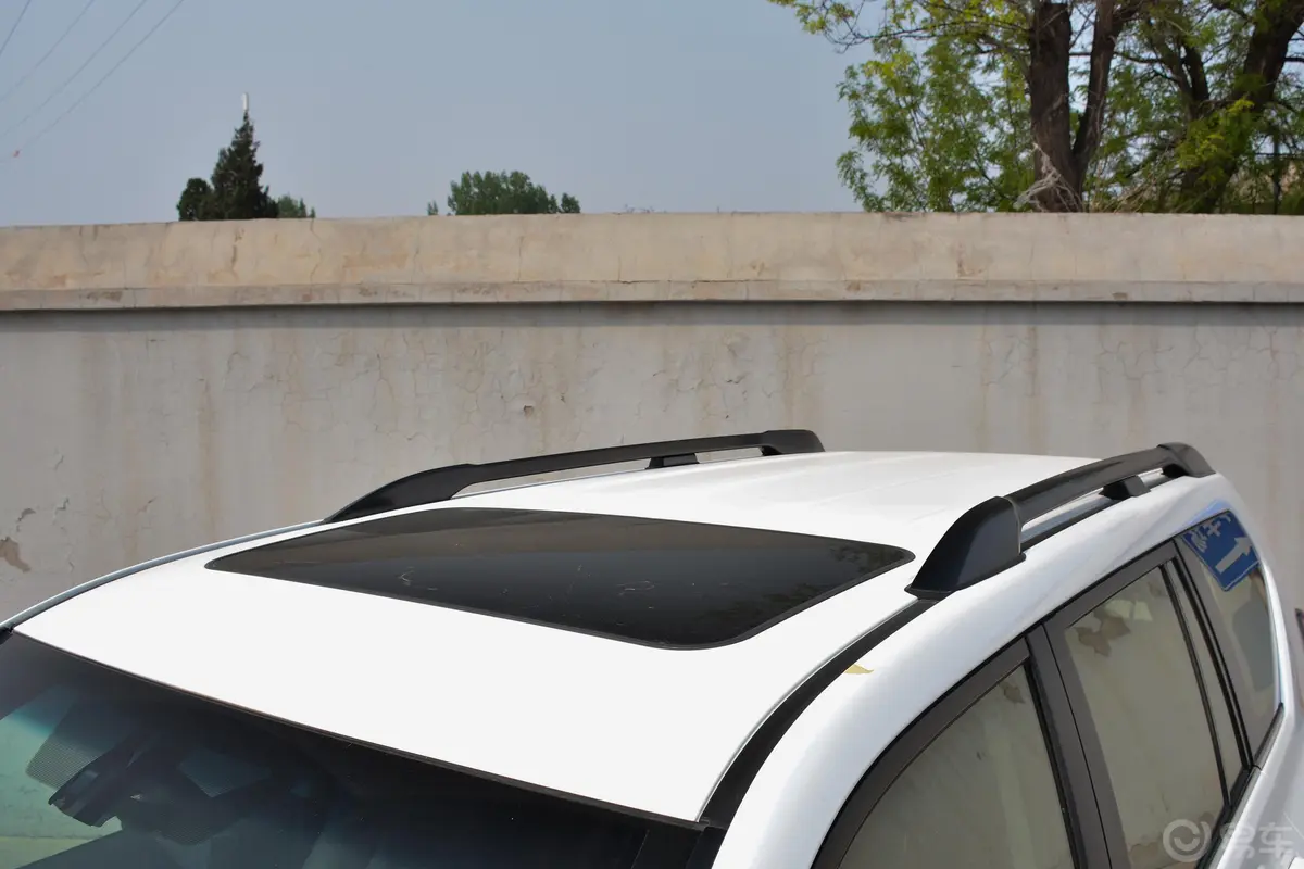 普拉多3.5L VX-NAVI(后挂备胎)天窗