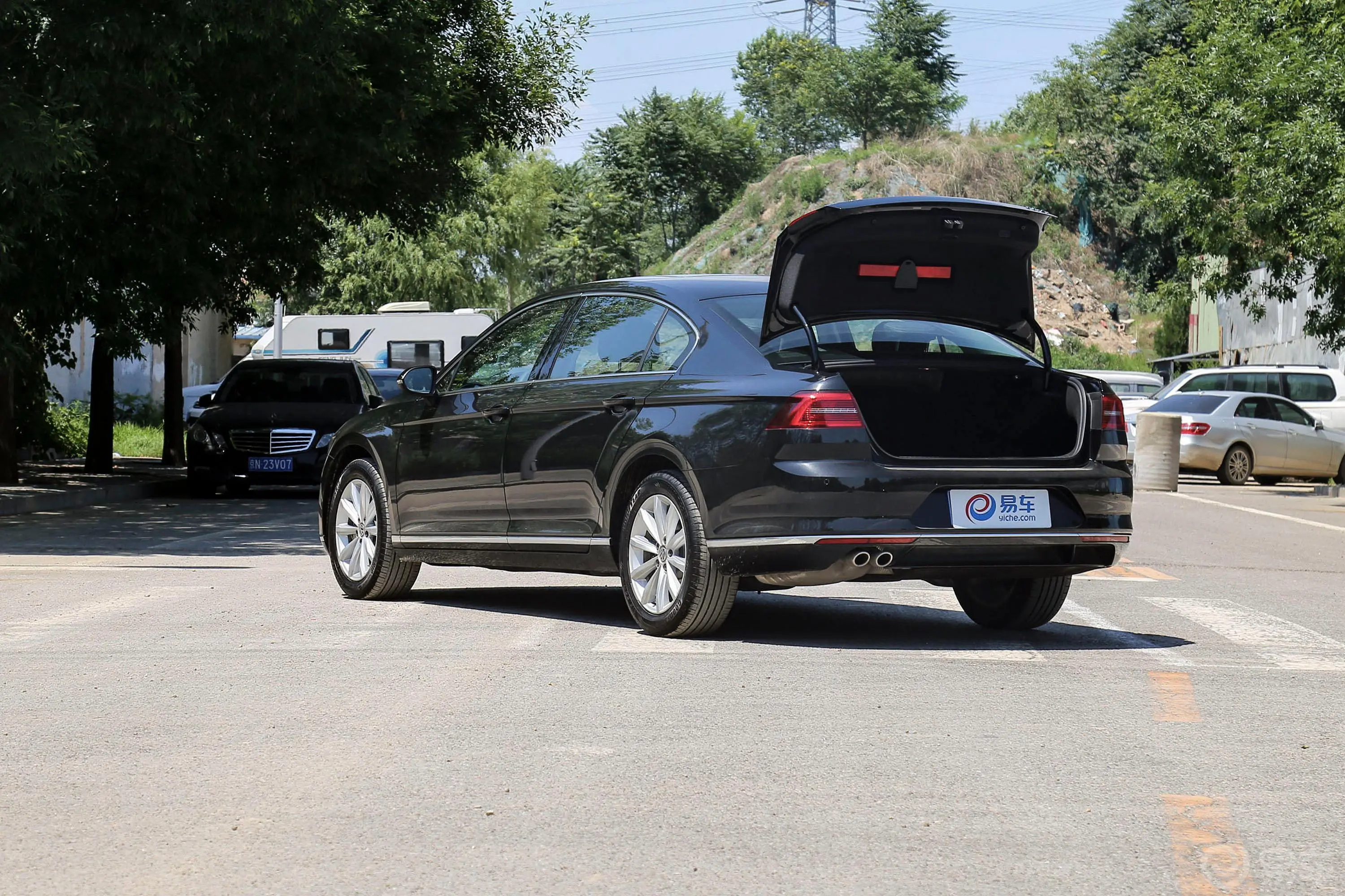 迈腾330TSI 双离合 领先版空间