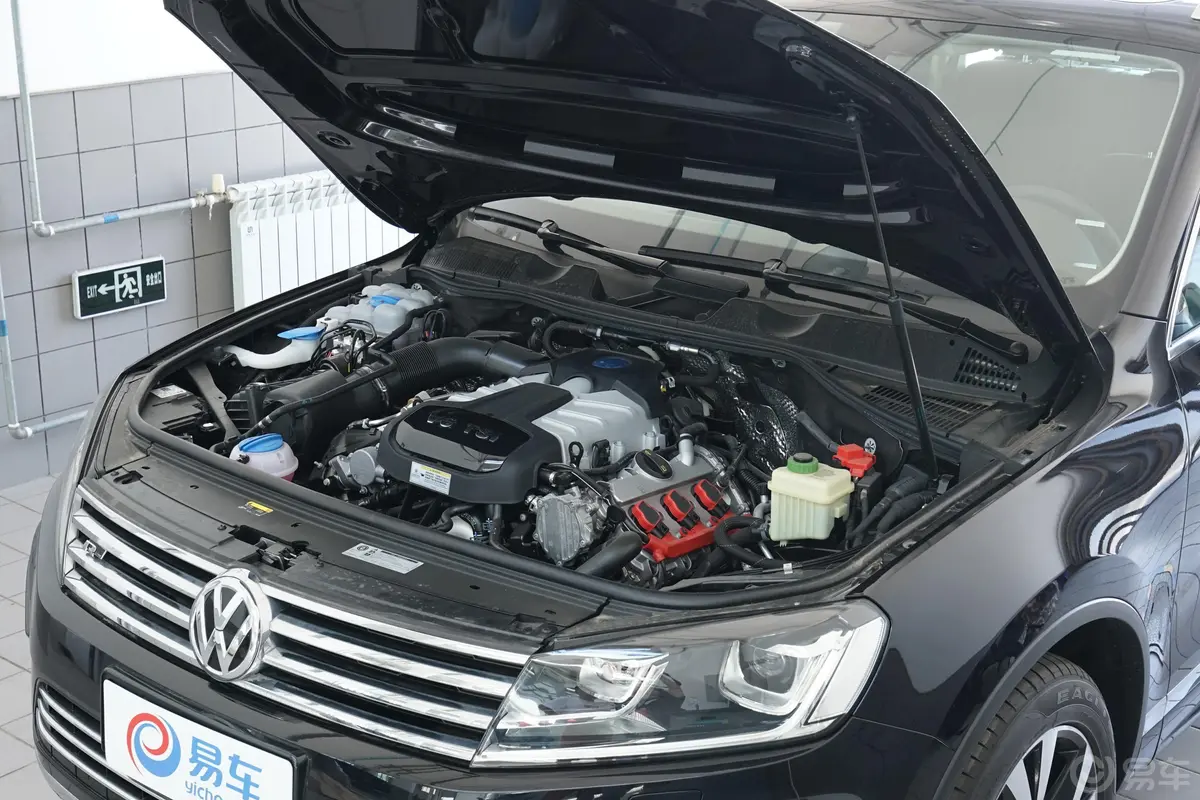 途锐3.0 TSI 荣耀典藏版外观