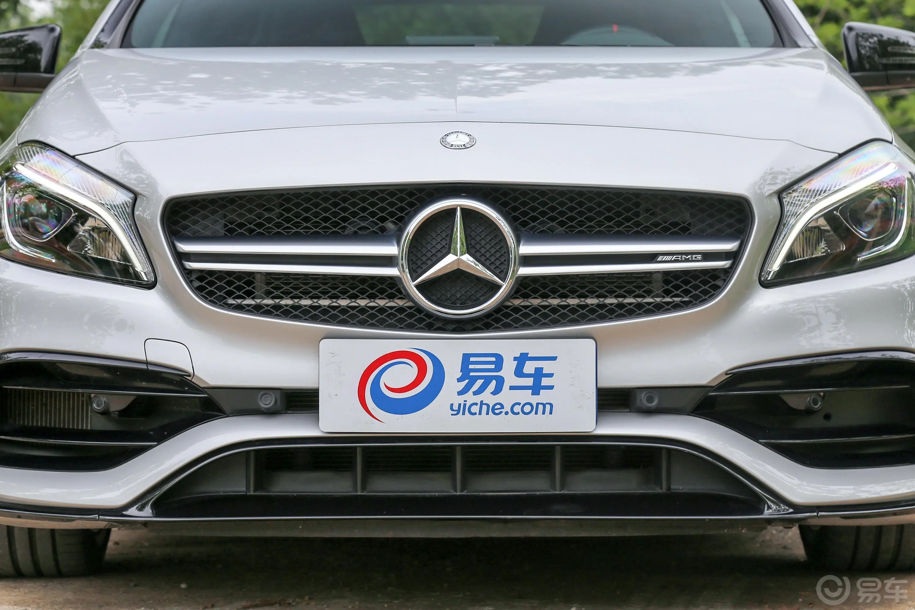 奔驰A级 AMG(进口)A 45 4MATIC外观