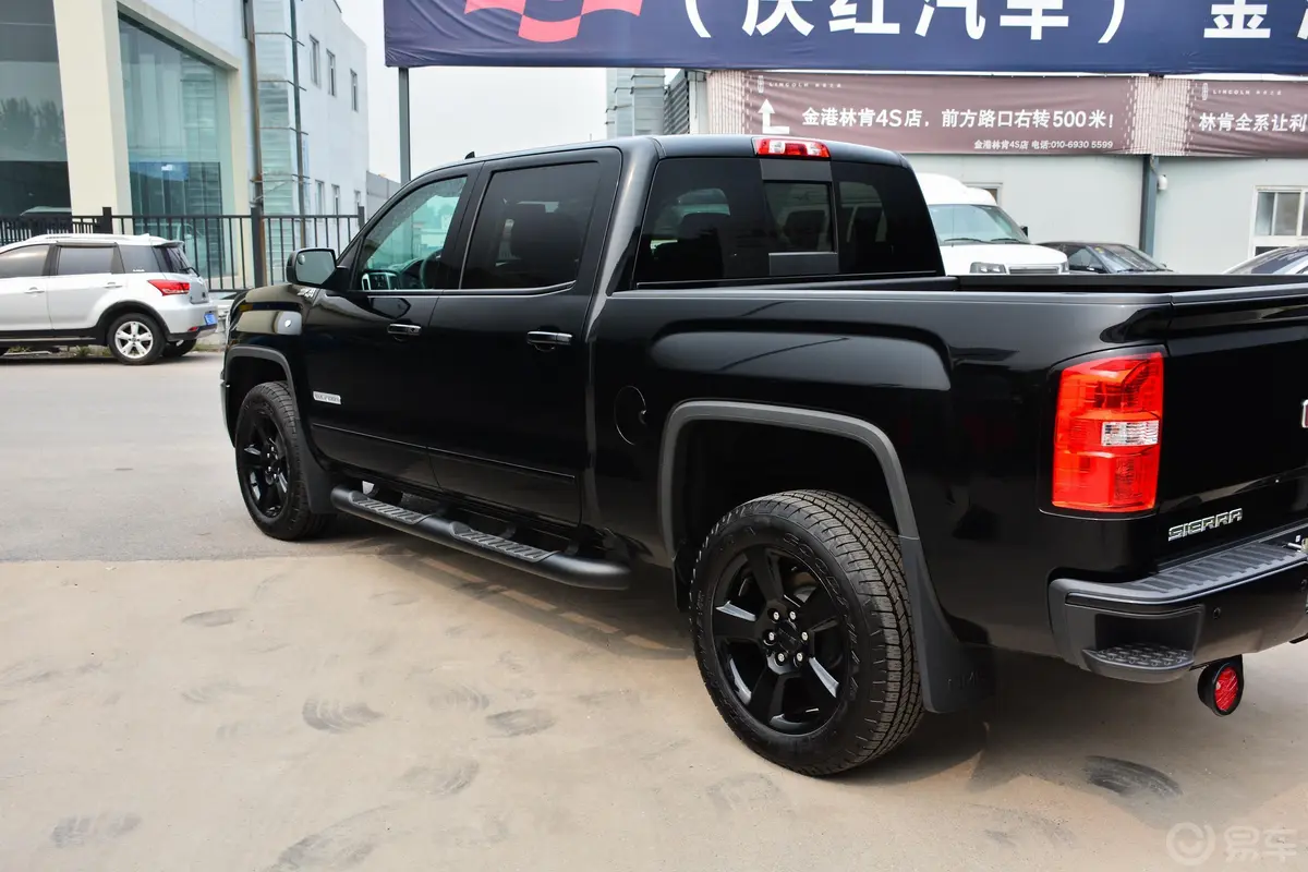 GMC Sierra5.3L 手自一体 SIERRA 豪华版外观