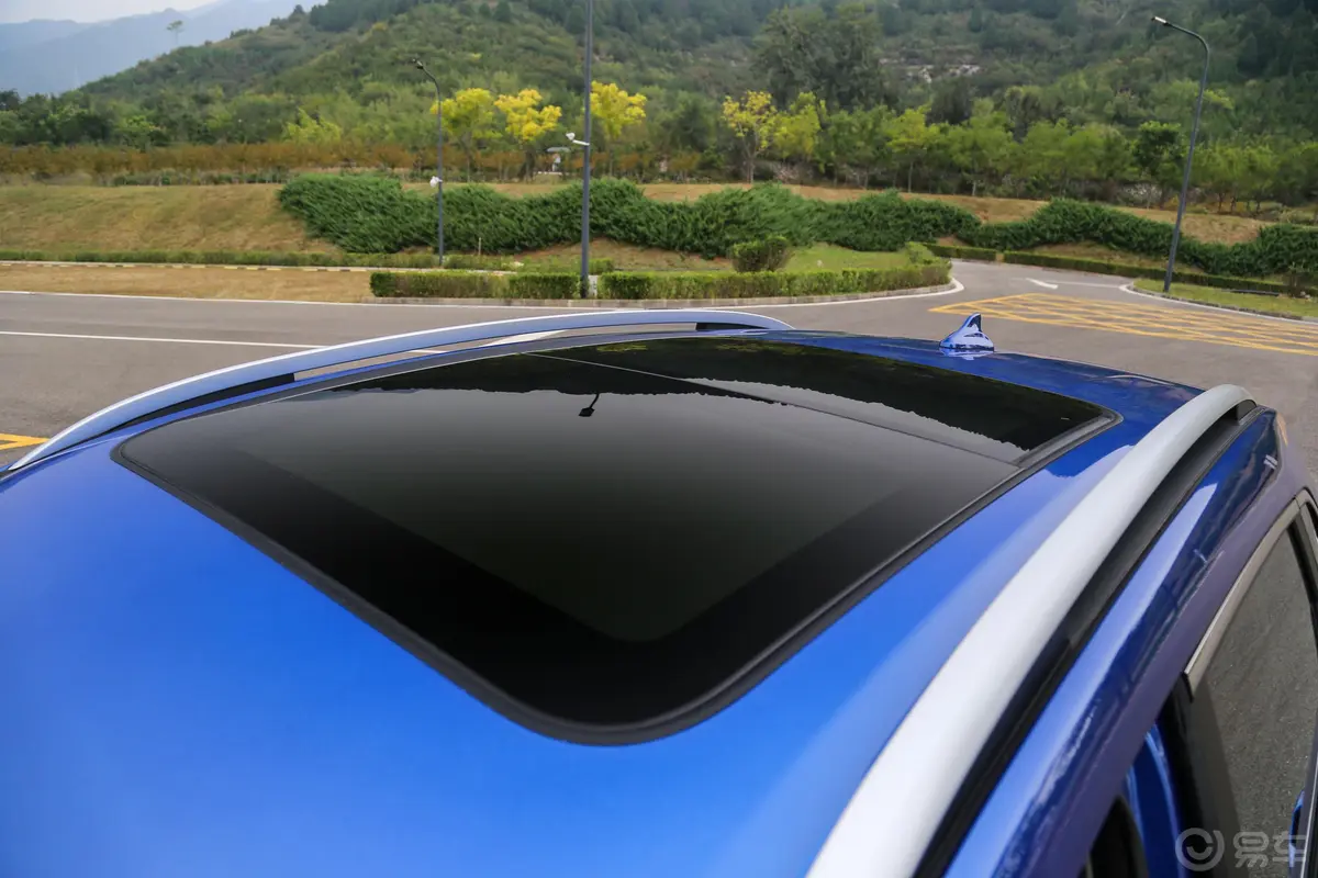 哈弗H2蓝标 创享版 1.5T 双离合 风尚版天窗