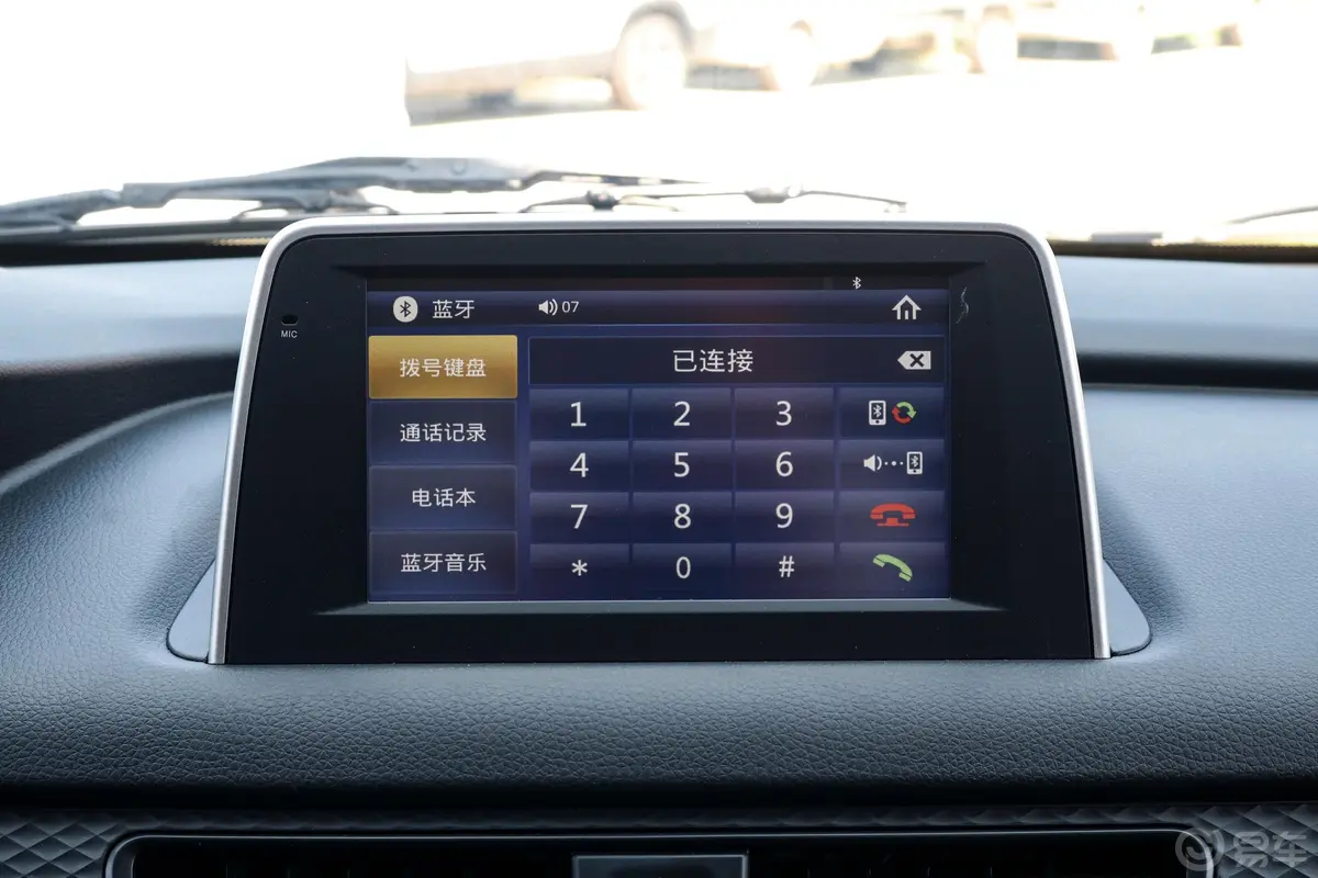 风光330330S 1.5L 手动 精典型 国V内饰