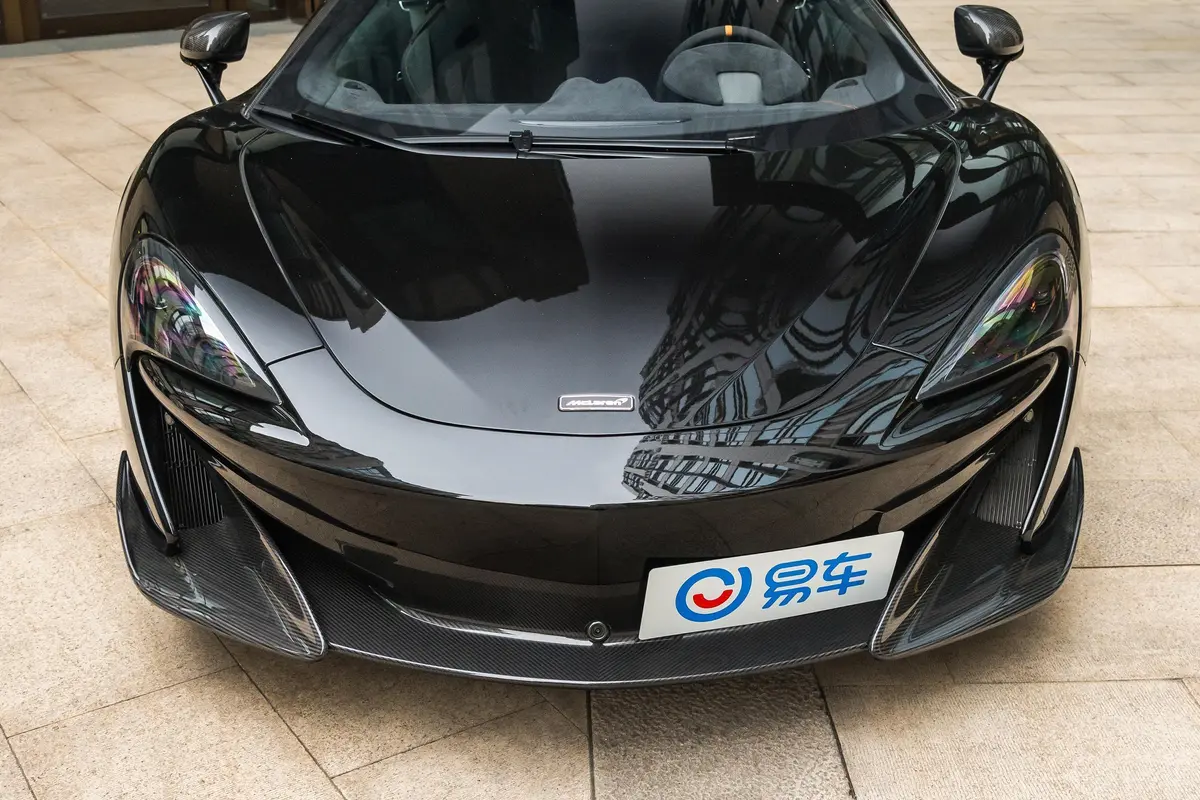 迈凯伦600LT3.8T Coupe外观