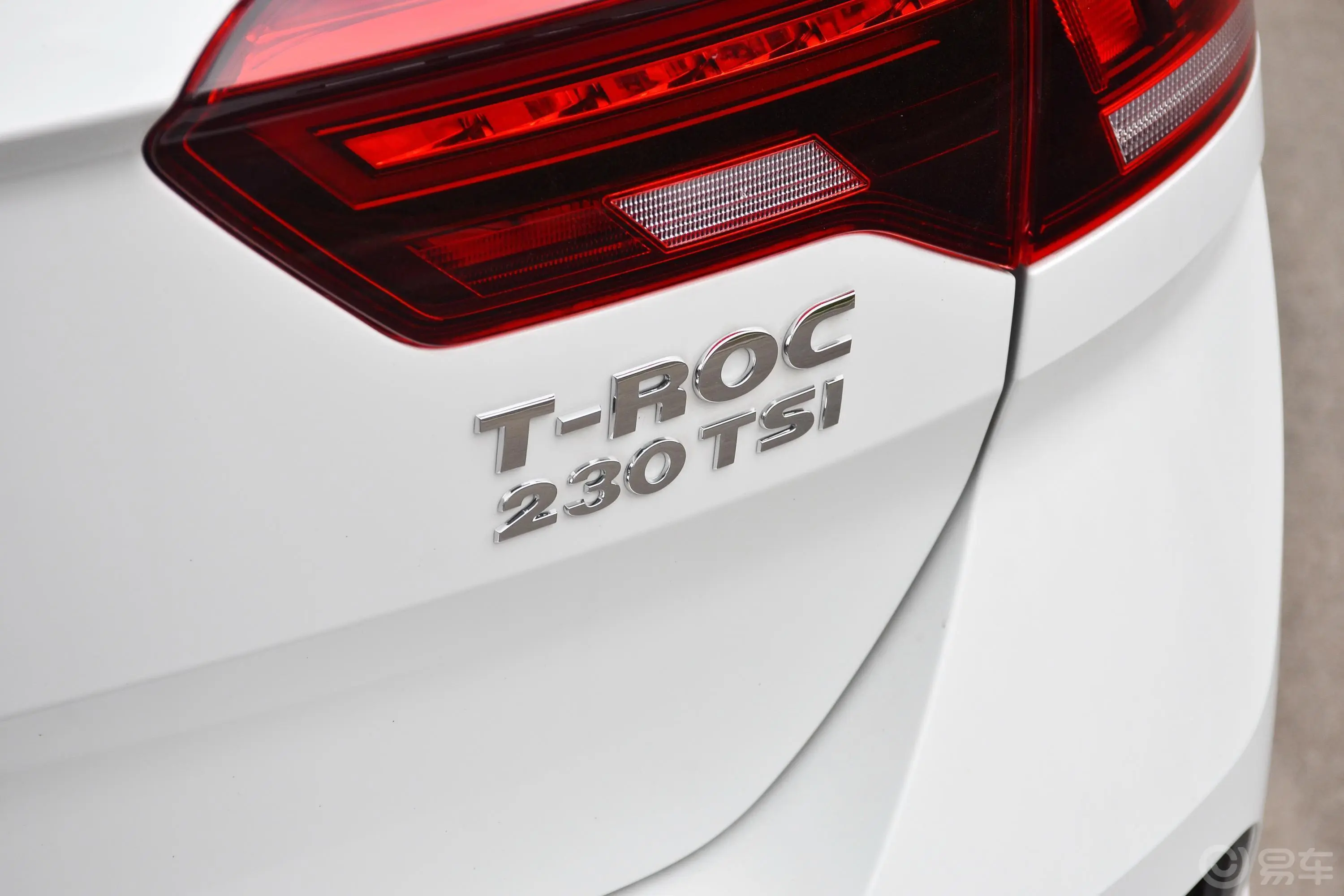 探歌230TSI 双离合 两驱 时尚型 国V外观