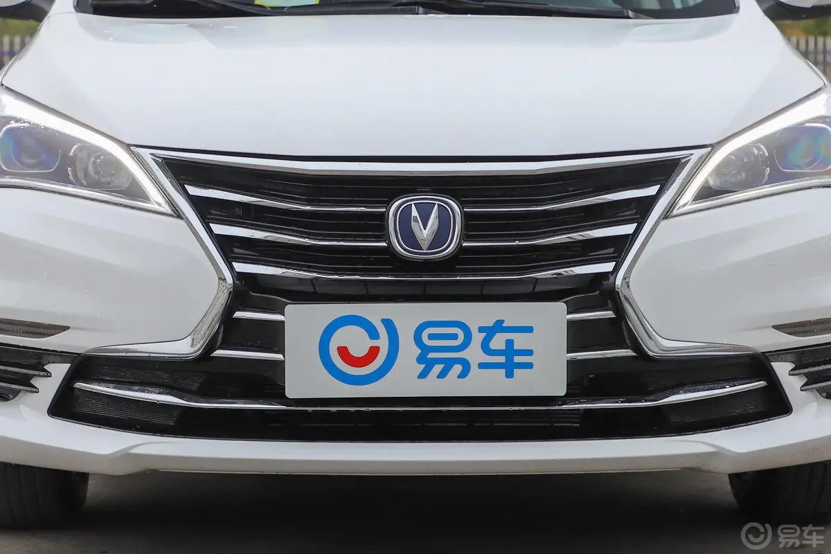 逸动DT1.6L 手动 舒享型外观