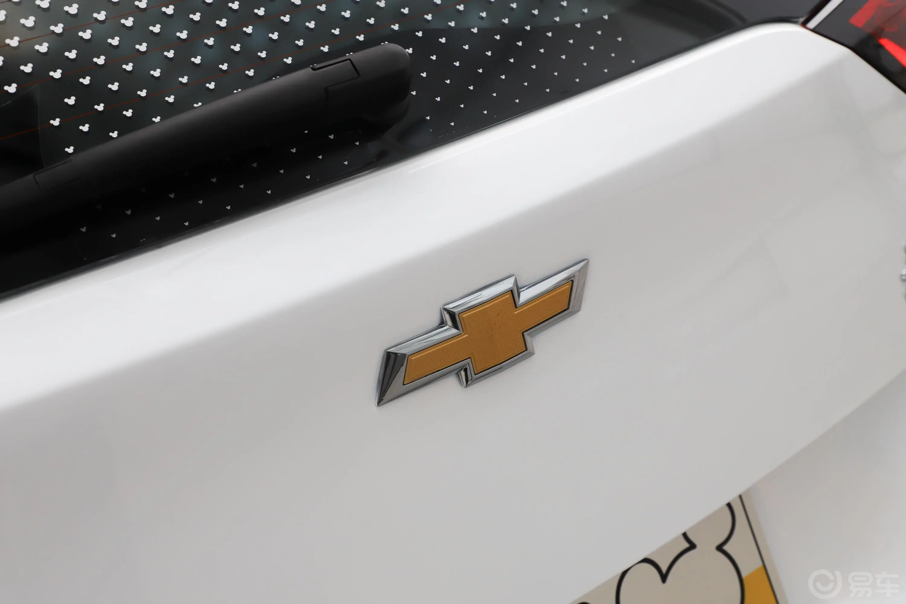 沃兰多530T 手自一体 米奇定制版 7座 国V外观