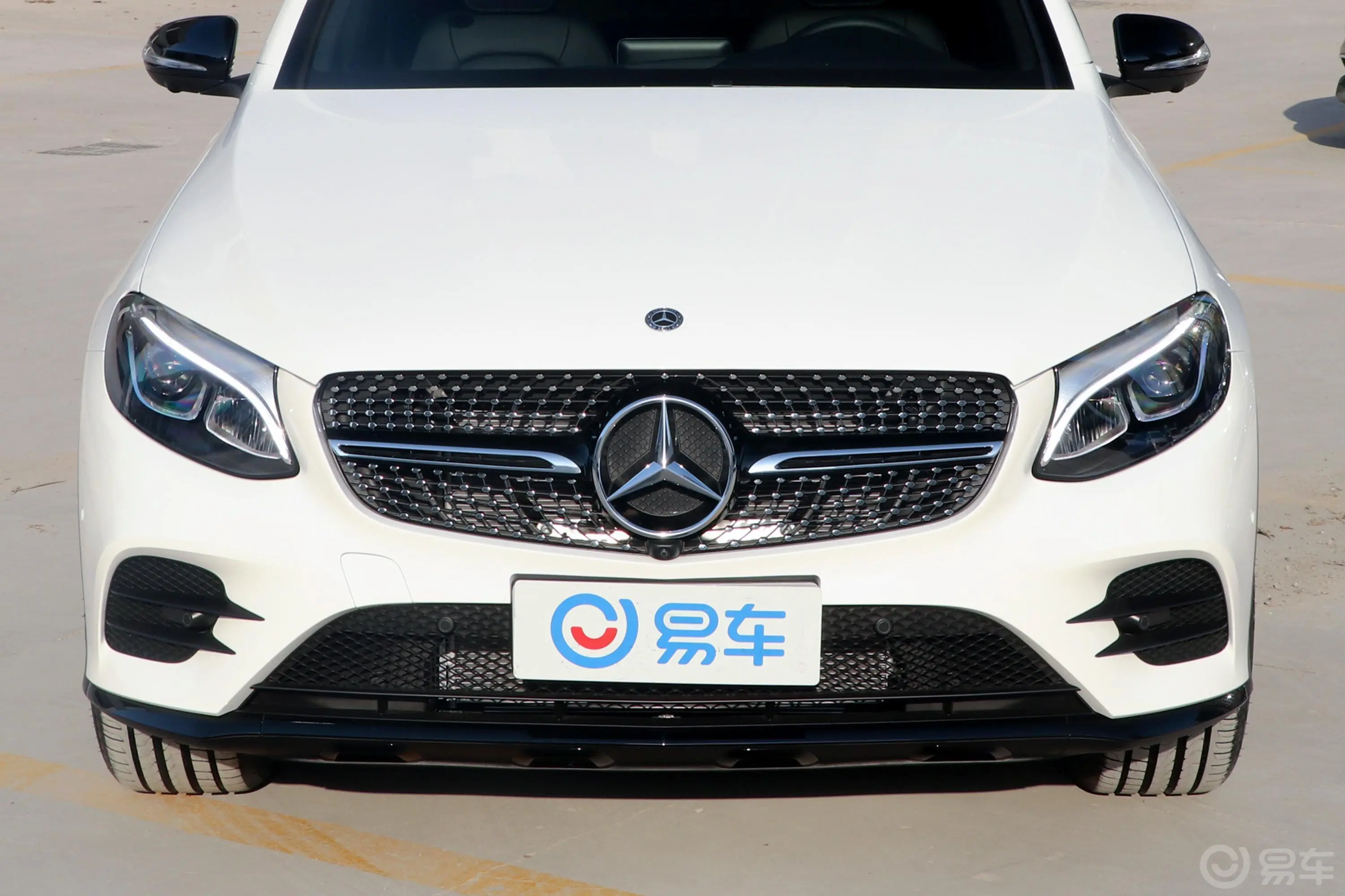 奔驰GLC轿跑GLC 260 4MATIC 轿跑SUV外观