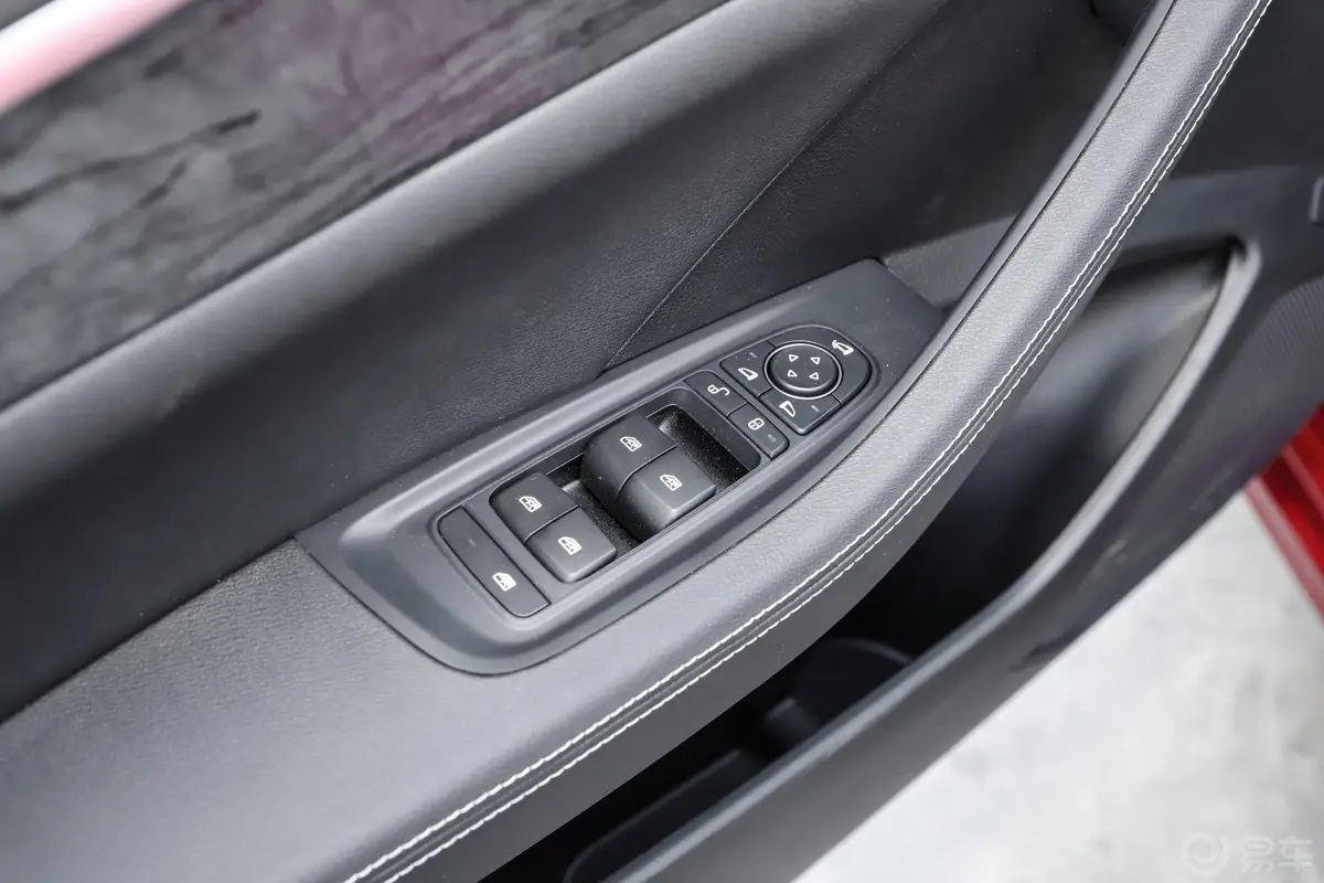 秦Pro新能源EV500 智联领耀版车窗调节整体