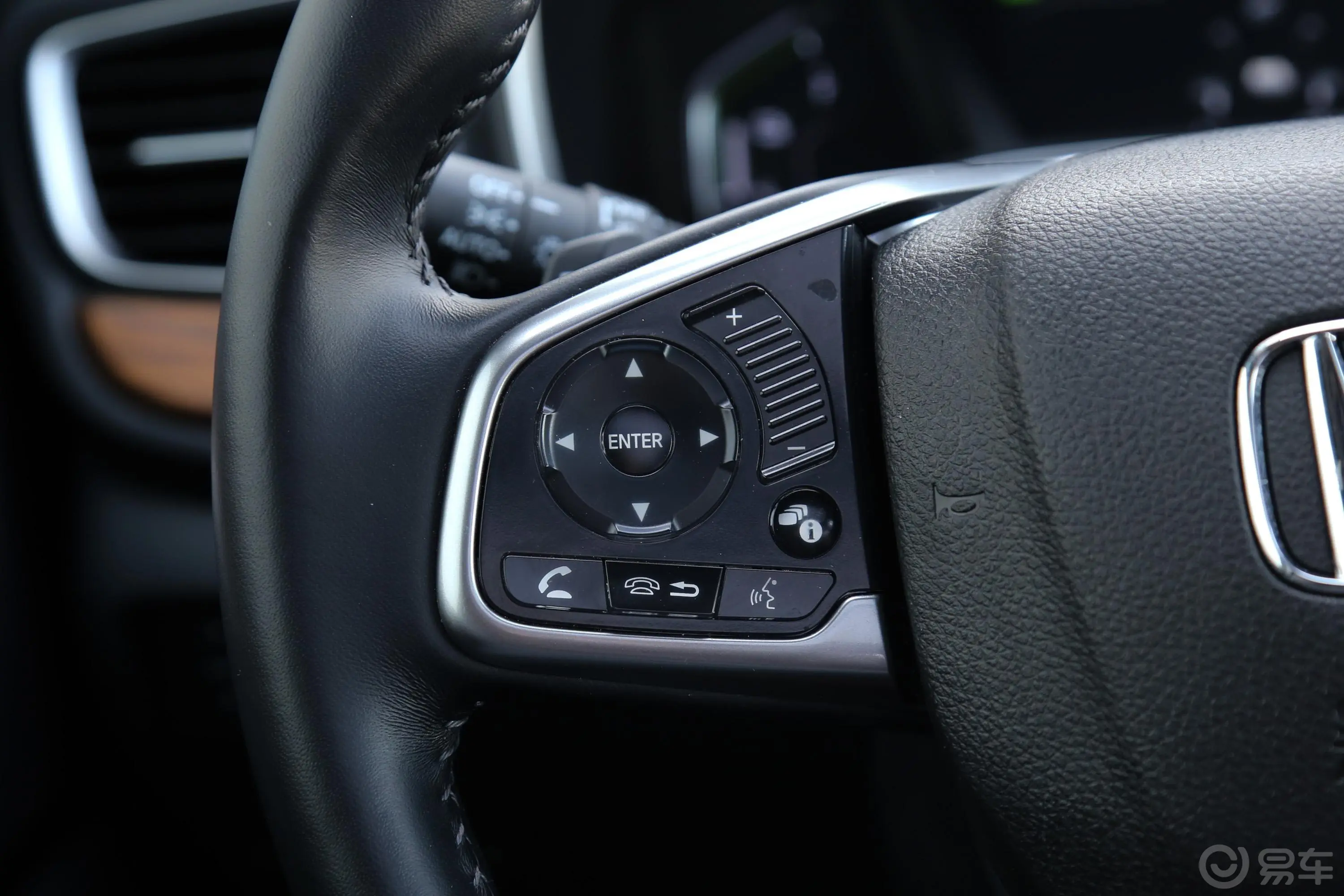 本田CR-V混动 2.0L 两驱 净致版 国V左侧方向盘功能按键
