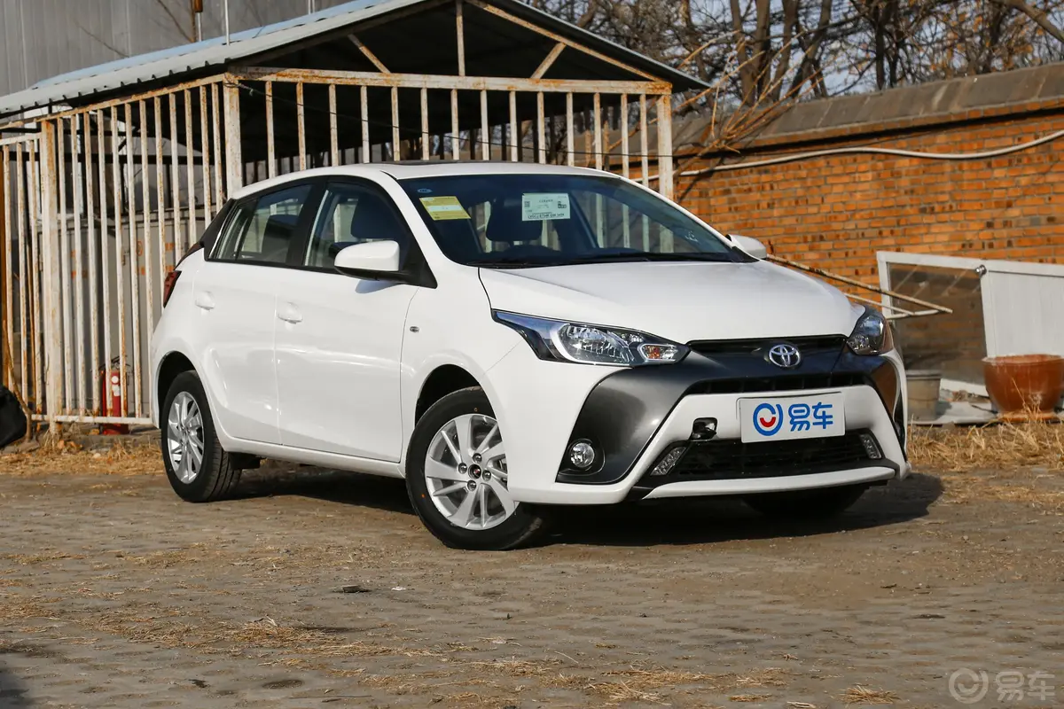 YARiS L 致炫1.5G CVT 炫动天窗版 国Ⅵ驾驶员侧前门把手