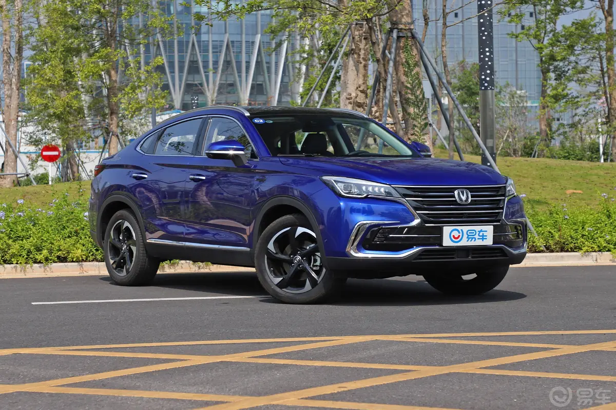 长安CS85COUPE2.0T 手自一体 智 国V外观