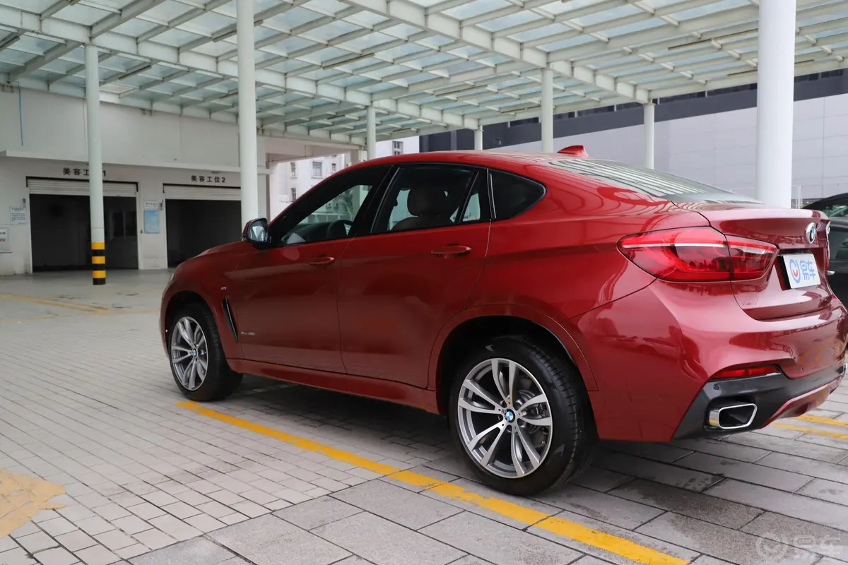 宝马X6xDrive28i M运动套装外观