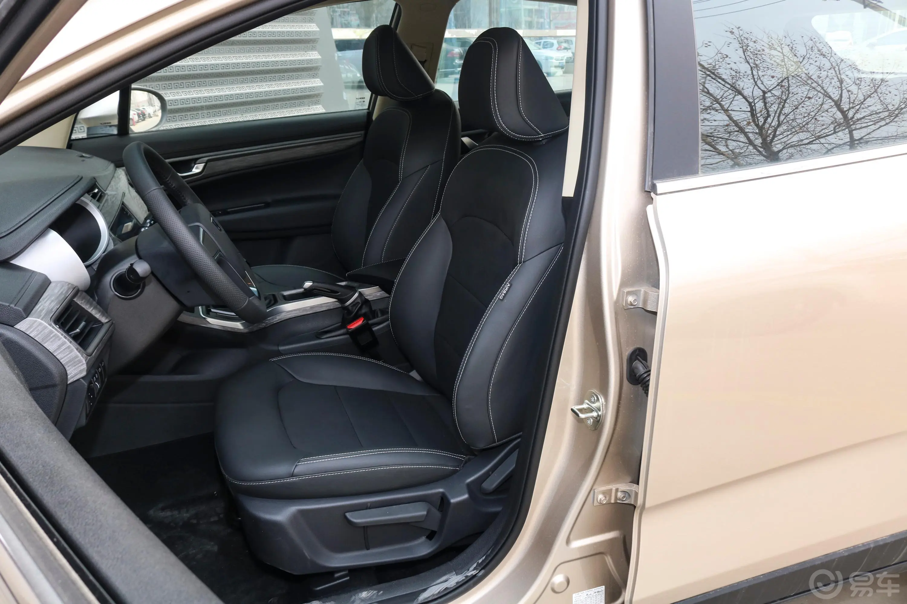 帝豪GS优雅版 1.8L 手动 领尚版驾驶员座椅