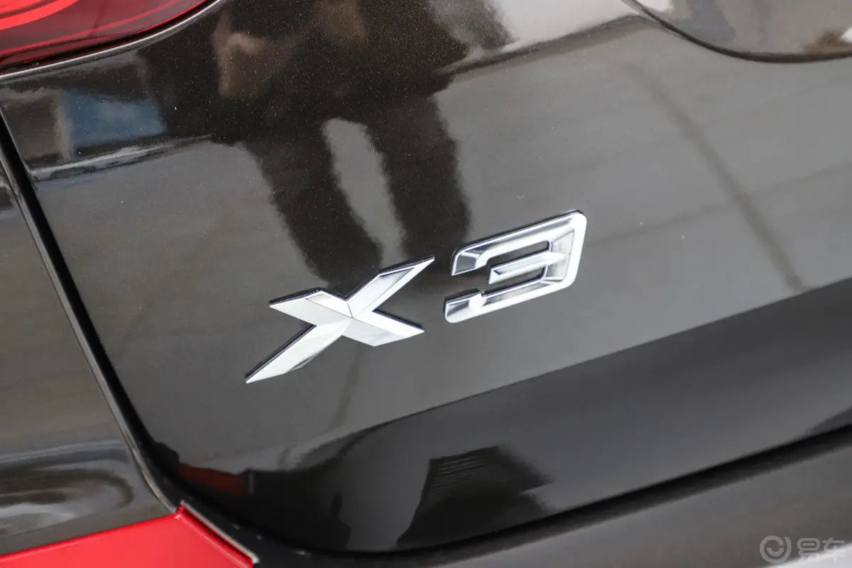 宝马X3xDrive 28i M运动套装外观
