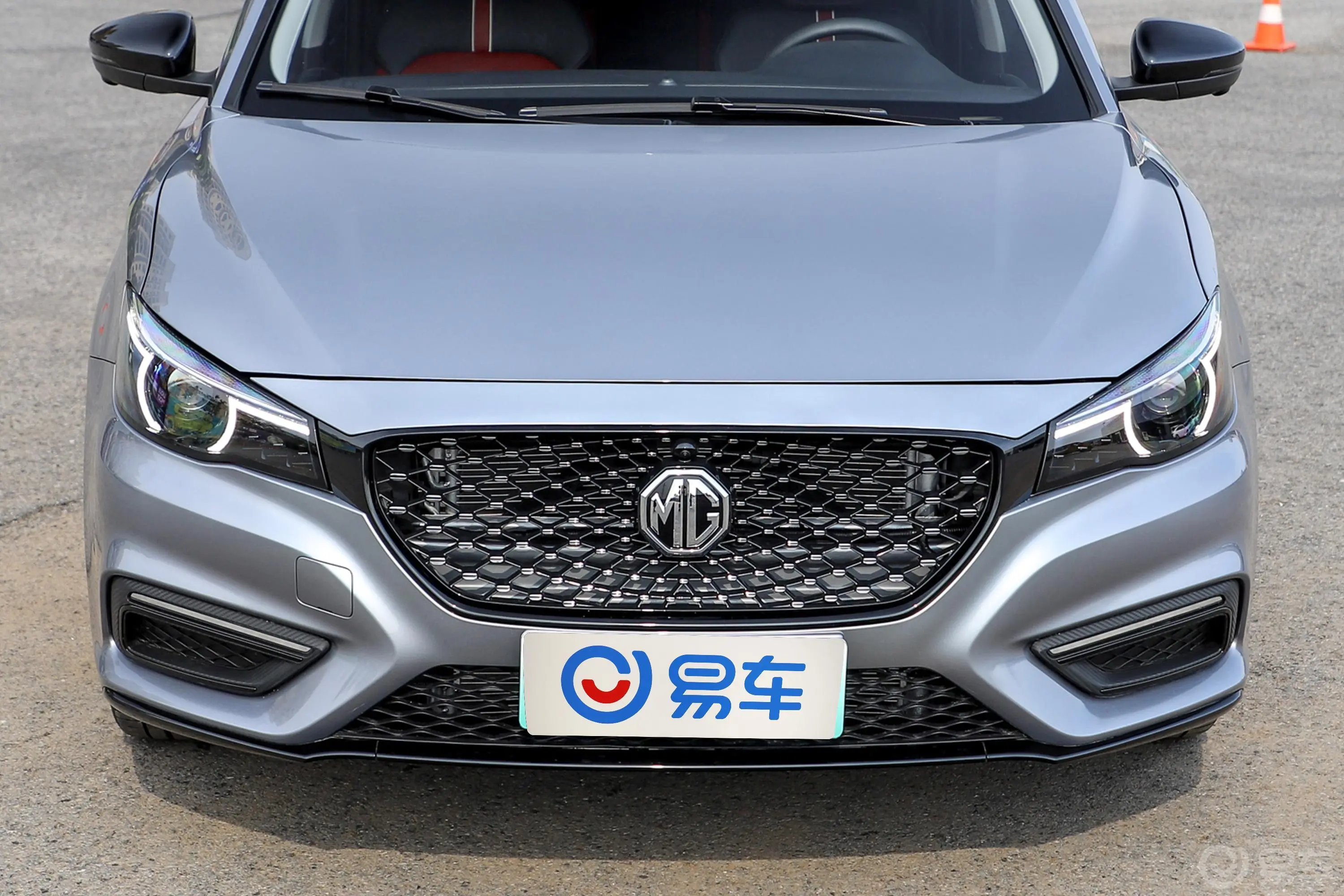 名爵6 PHEV50T Trophy 5秒版外观