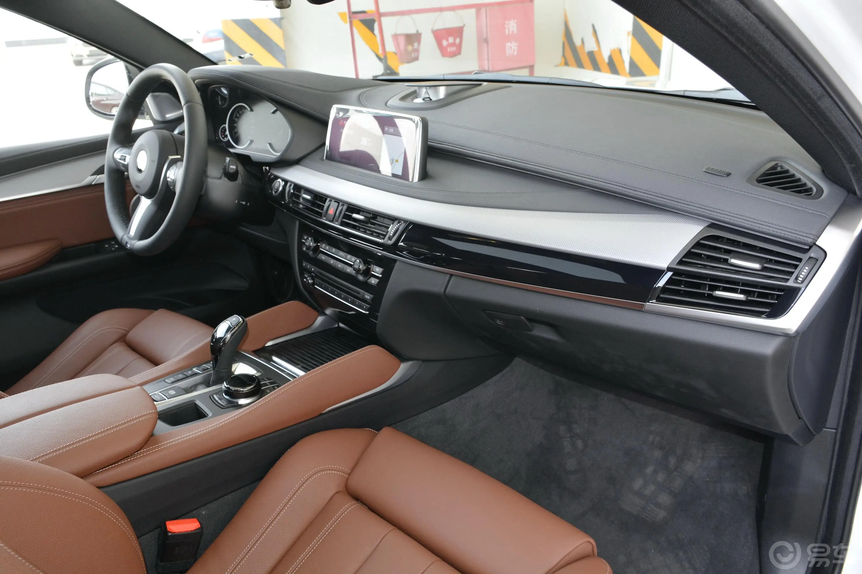 宝马X6xDrive35i 尊享版M运动套装内饰全景副驾驶员方向