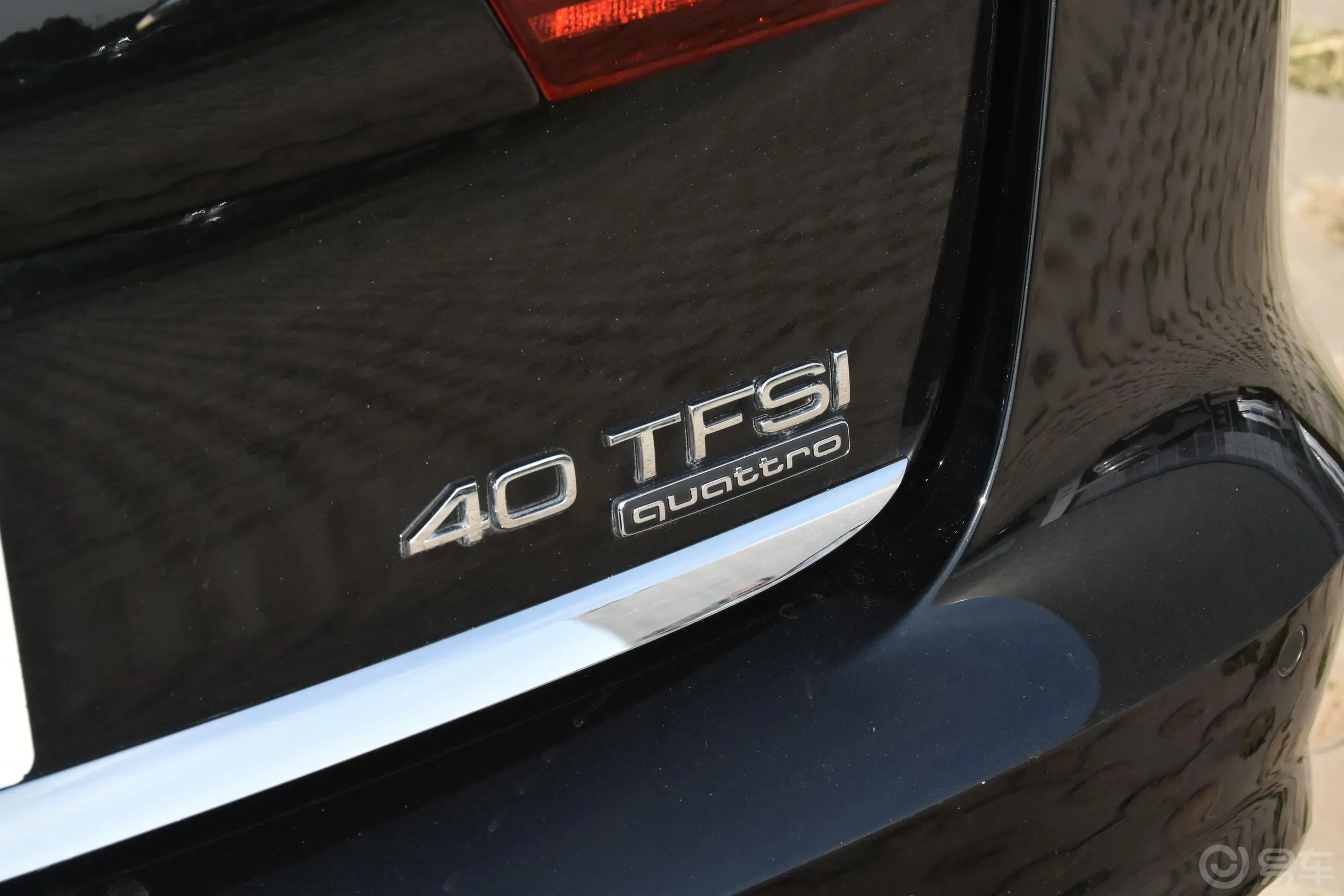 奥迪A6Avant 40 TFSI 运动版外观