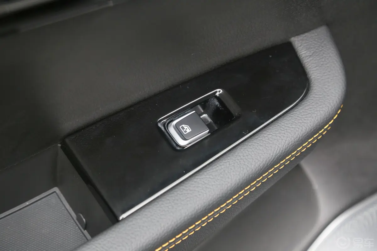大乘G60S1.5T 自动 尊贵型 国V后车窗调节