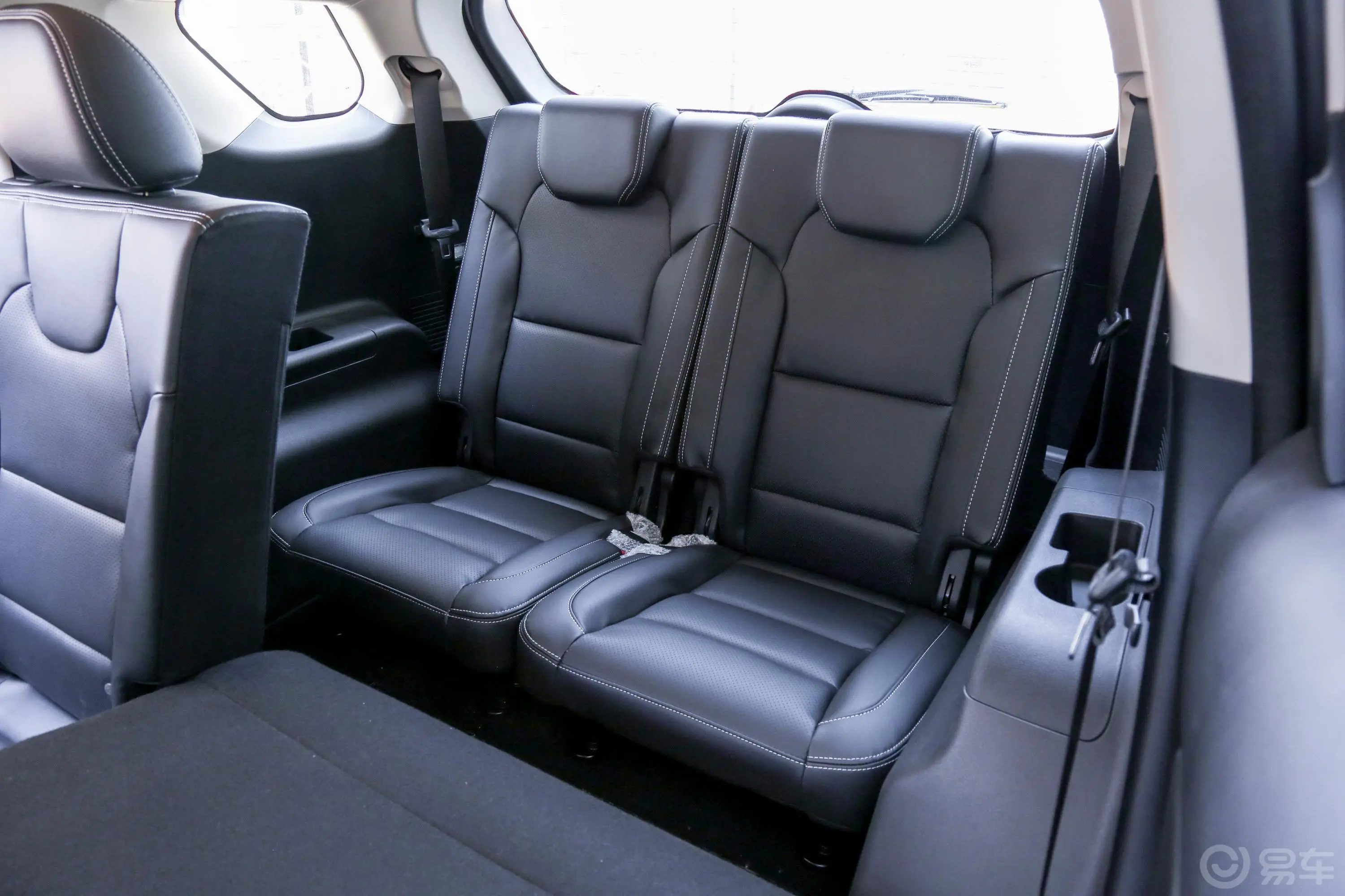 风光S560升级款 1.8L CVT 尊贵型第三排座椅