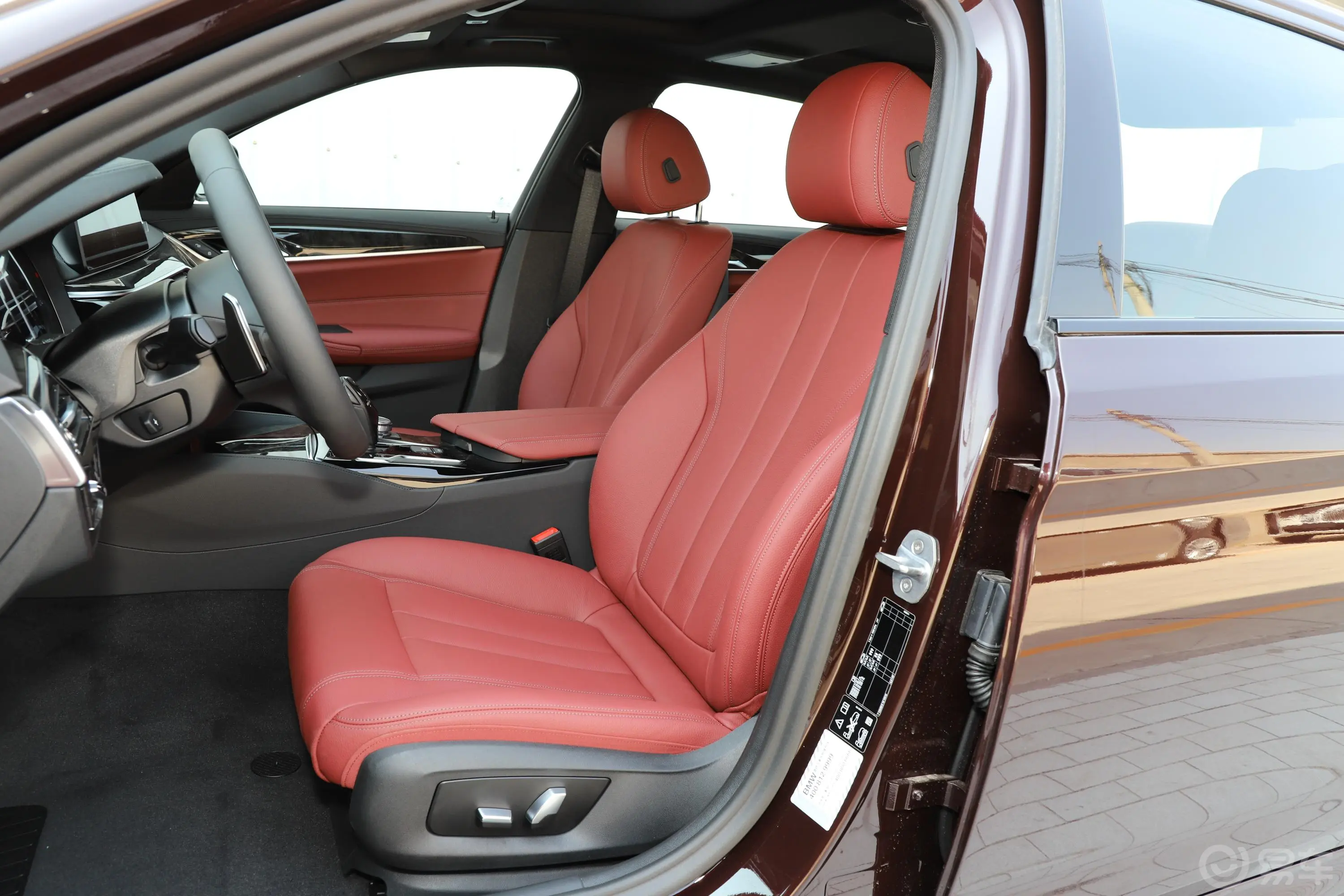 宝马5系改款 530Li xDrive M运动套装驾驶员座椅
