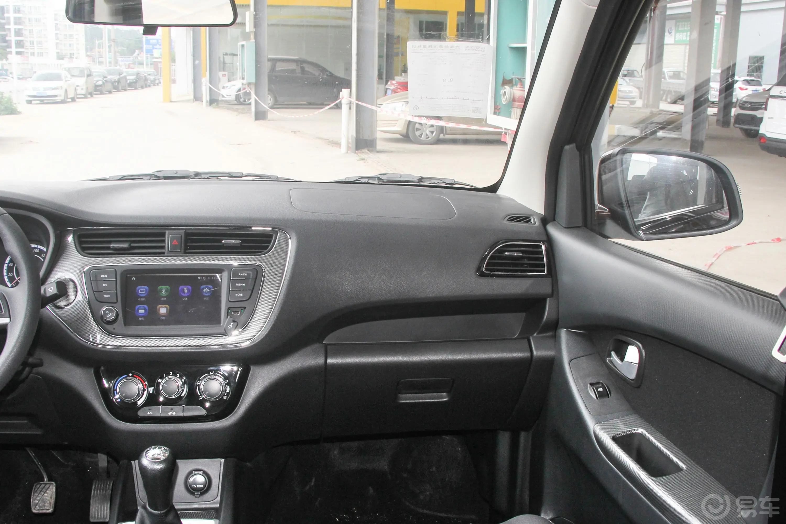 欧诺S欧诺S 1.5L 手动 经济型 国V副驾驶位区域