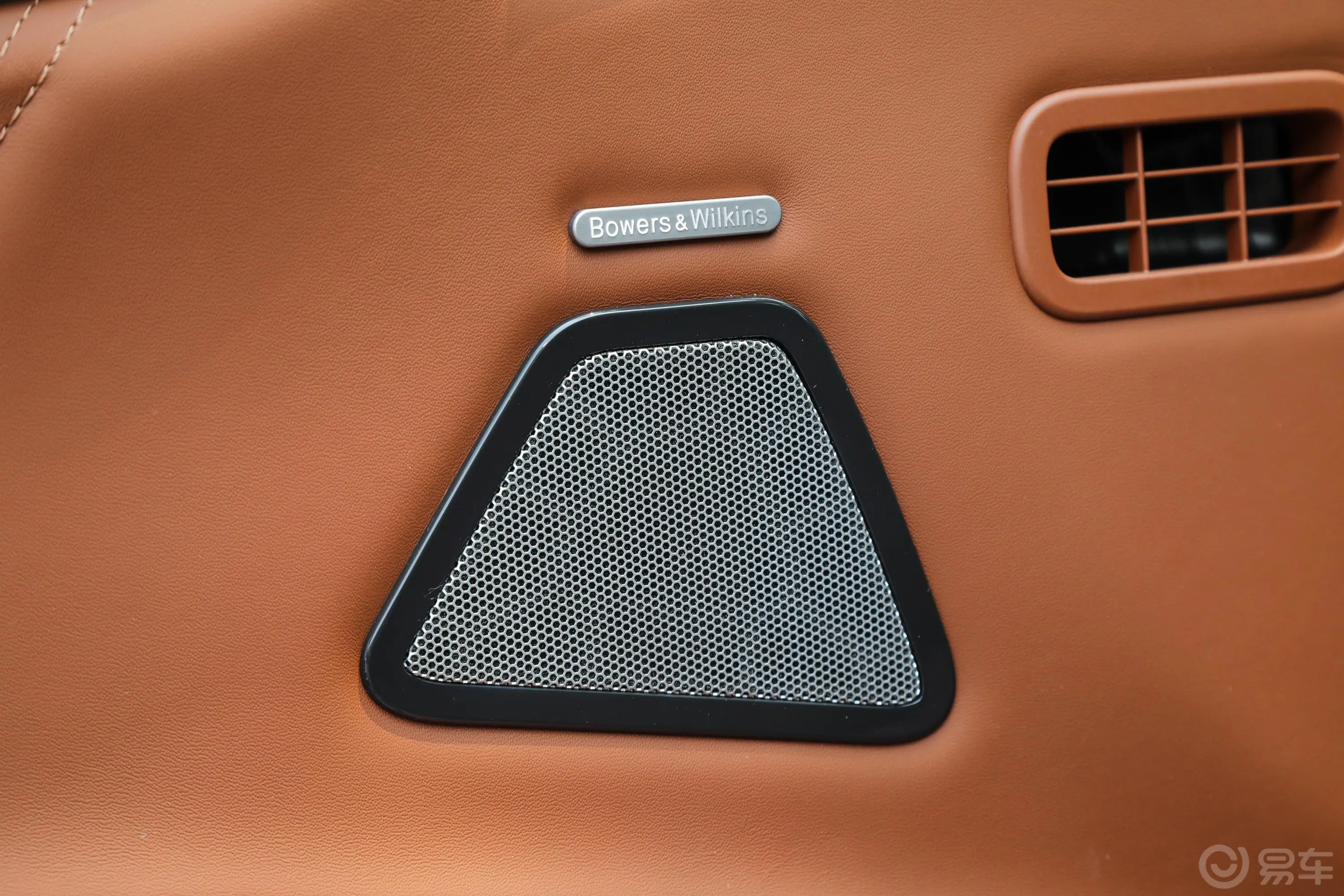 Quattroporte350Hp 豪华版音响和品牌