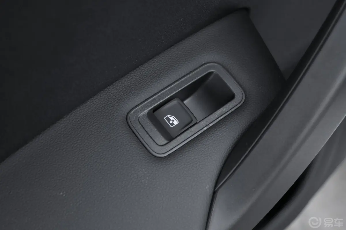 桑塔纳1.5L 自动 舒适版 国VI后车窗调节