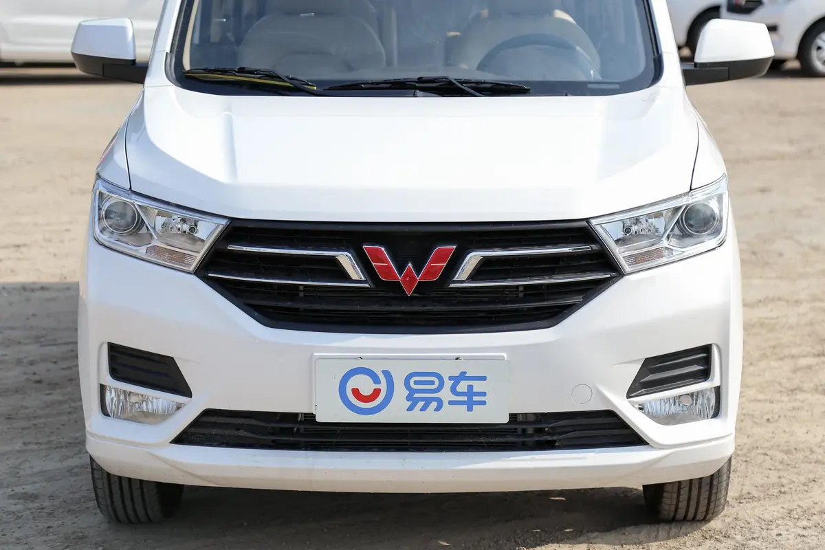 五菱宏光S1.5L 手动 舒适型 国VI外观