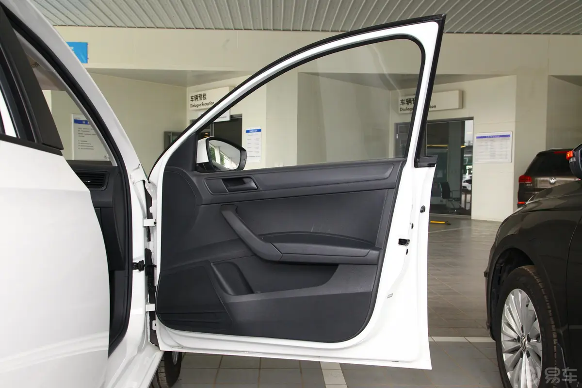 桑塔纳1.5L 自动 风尚版 国VI副驾驶员车门