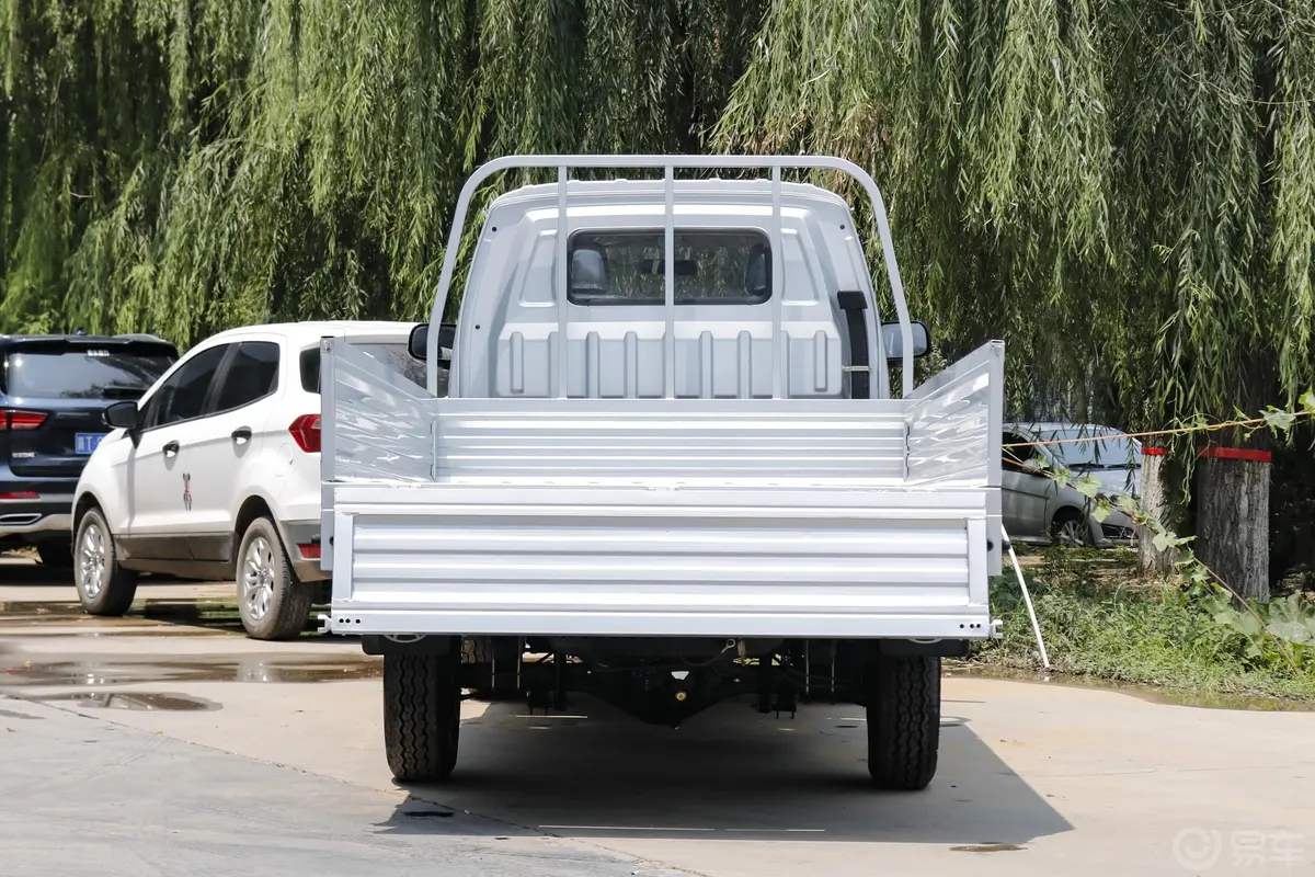 神骐T20T20L 载货车单排 1.5L 手动 舒适版 3.6米货箱空间