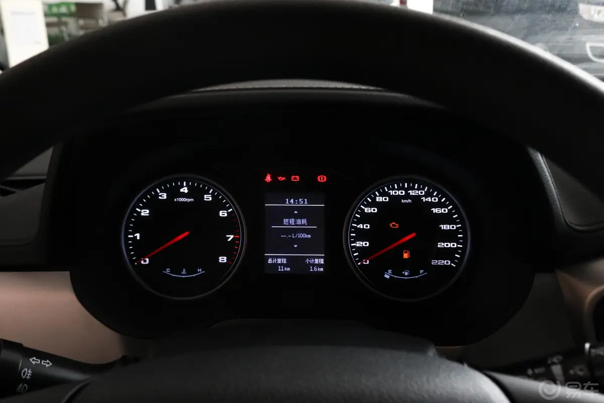 瑞风M4商旅系列 2.0L 手动 舒适型 汽油 国VI仪表盘