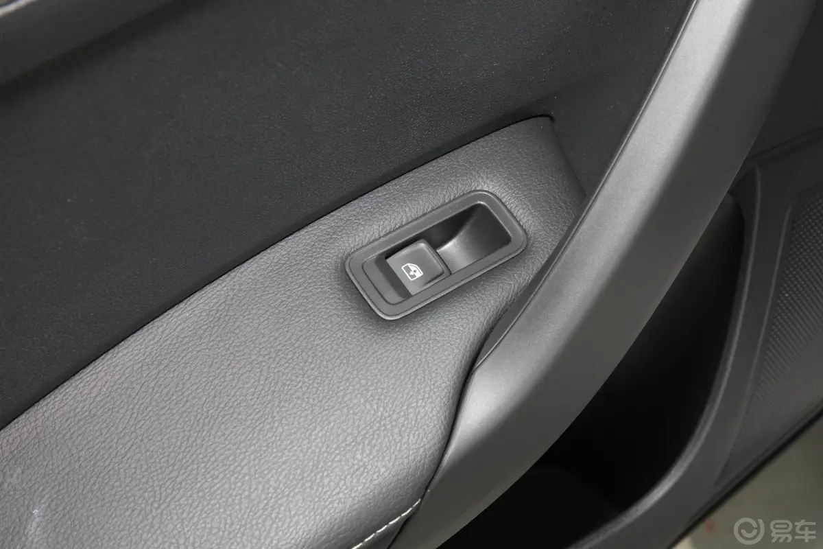 昕动1.5L 自动 舒适版 国VI后车窗调节