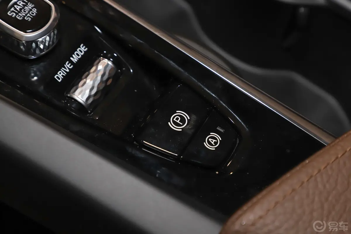 沃尔沃XC60T5 四驱 智远版 国Ⅵ驻车制动